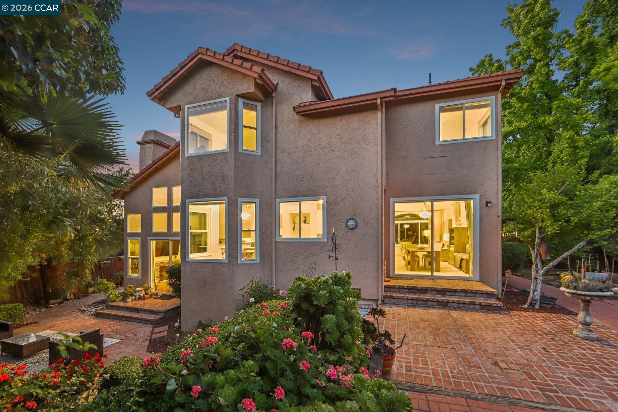 Detail Gallery Image 35 of 47 For 242 El Pueblo Pl, Clayton,  CA 94517 - 4 Beds | 3 Baths