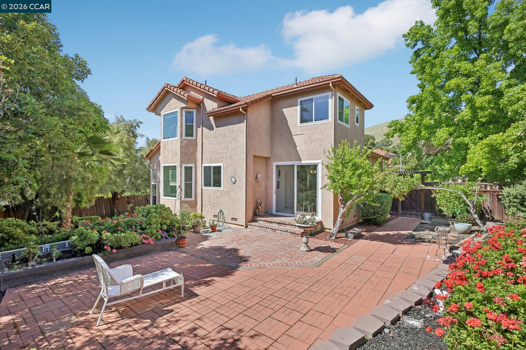 Detail Gallery Image 37 of 47 For 242 El Pueblo Pl, Clayton,  CA 94517 - 4 Beds | 3 Baths