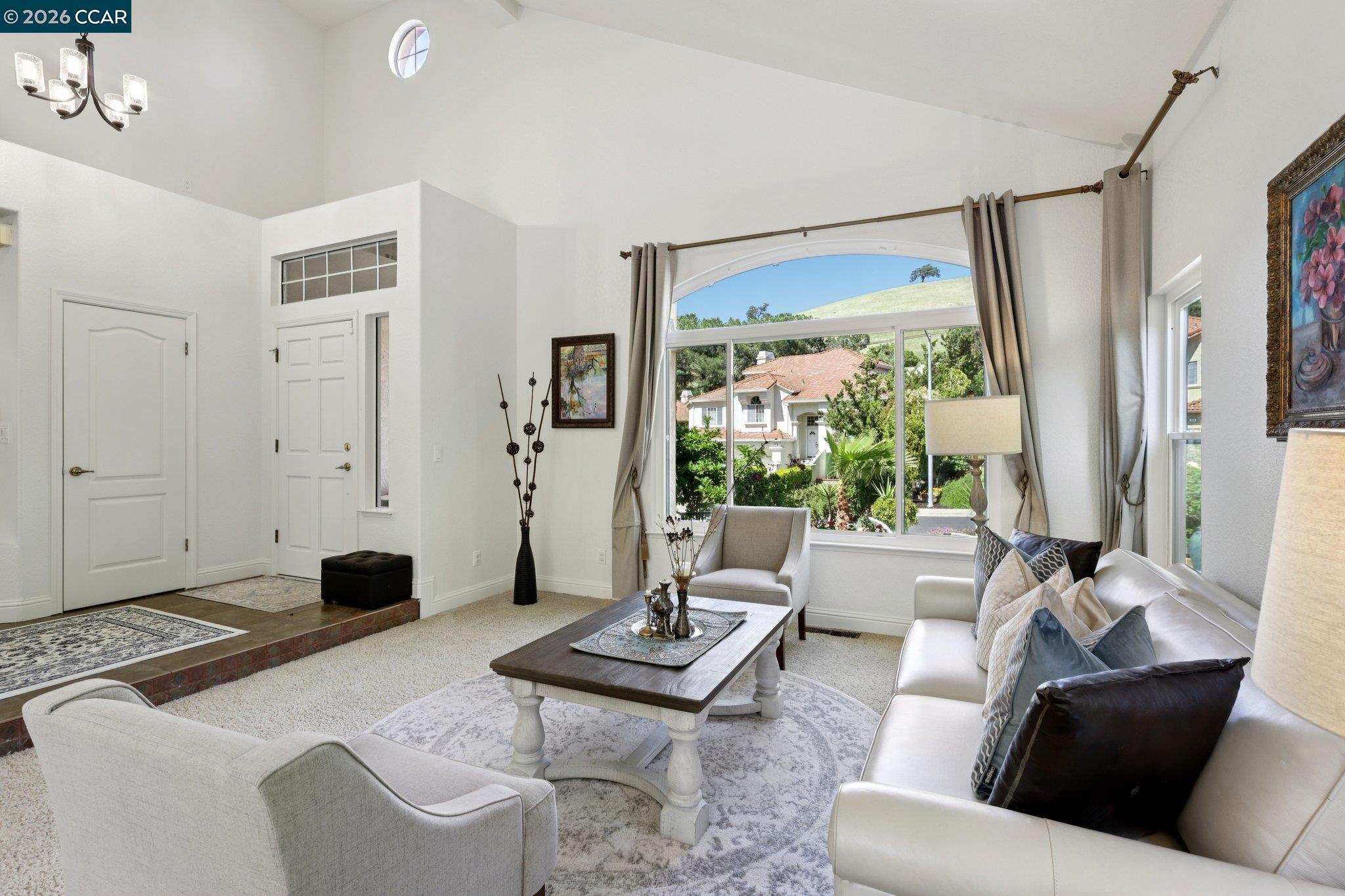 242 El Pueblo Pl, Clayton, CA, 94517