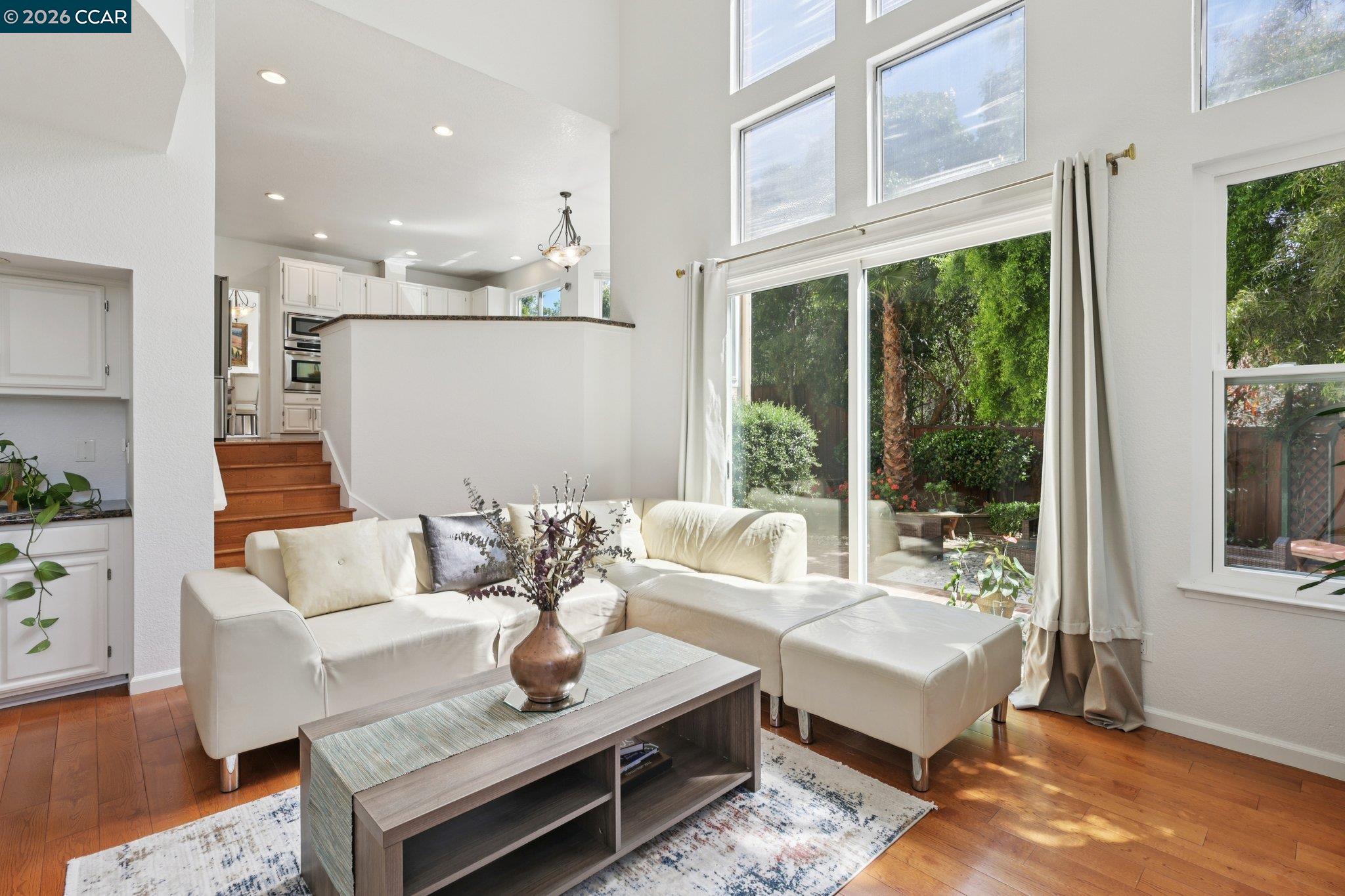 242 El Pueblo Pl, Clayton, CA, 94517