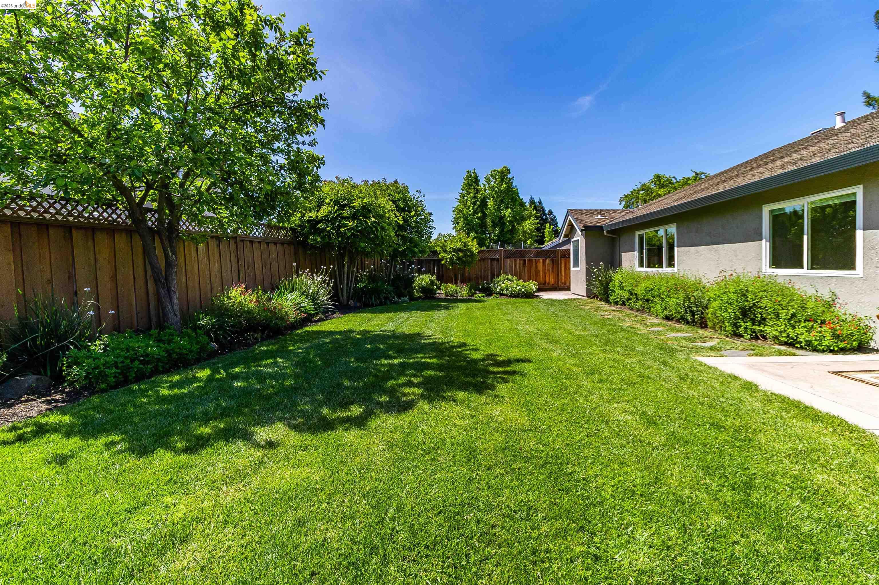 Detail Gallery Image 36 of 41 For 9980 Mangos Dr., San Ramon,  CA 94583 - 3 Beds | 2 Baths