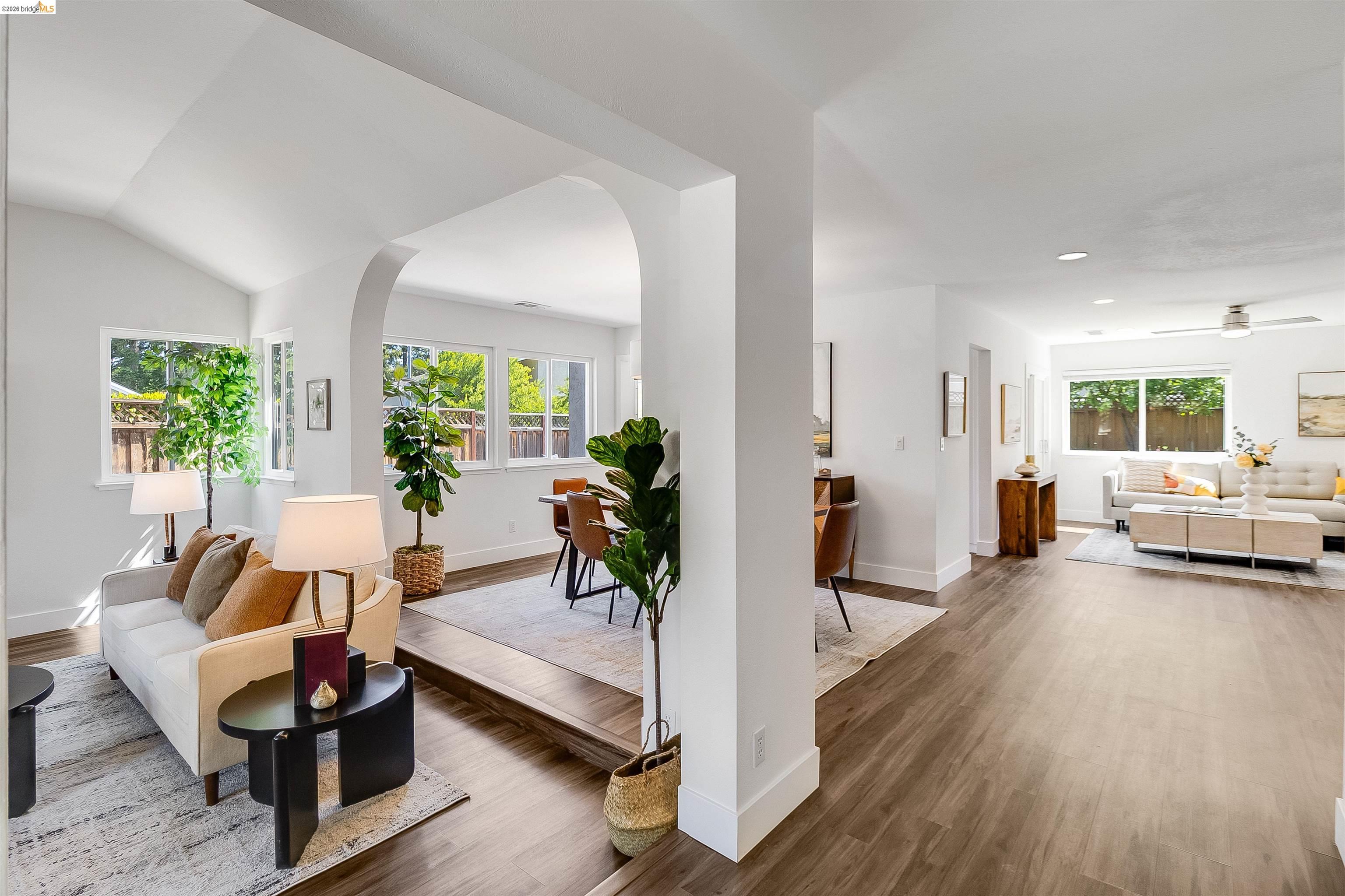 Detail Gallery Image 5 of 41 For 9980 Mangos Dr., San Ramon,  CA 94583 - 3 Beds | 2 Baths