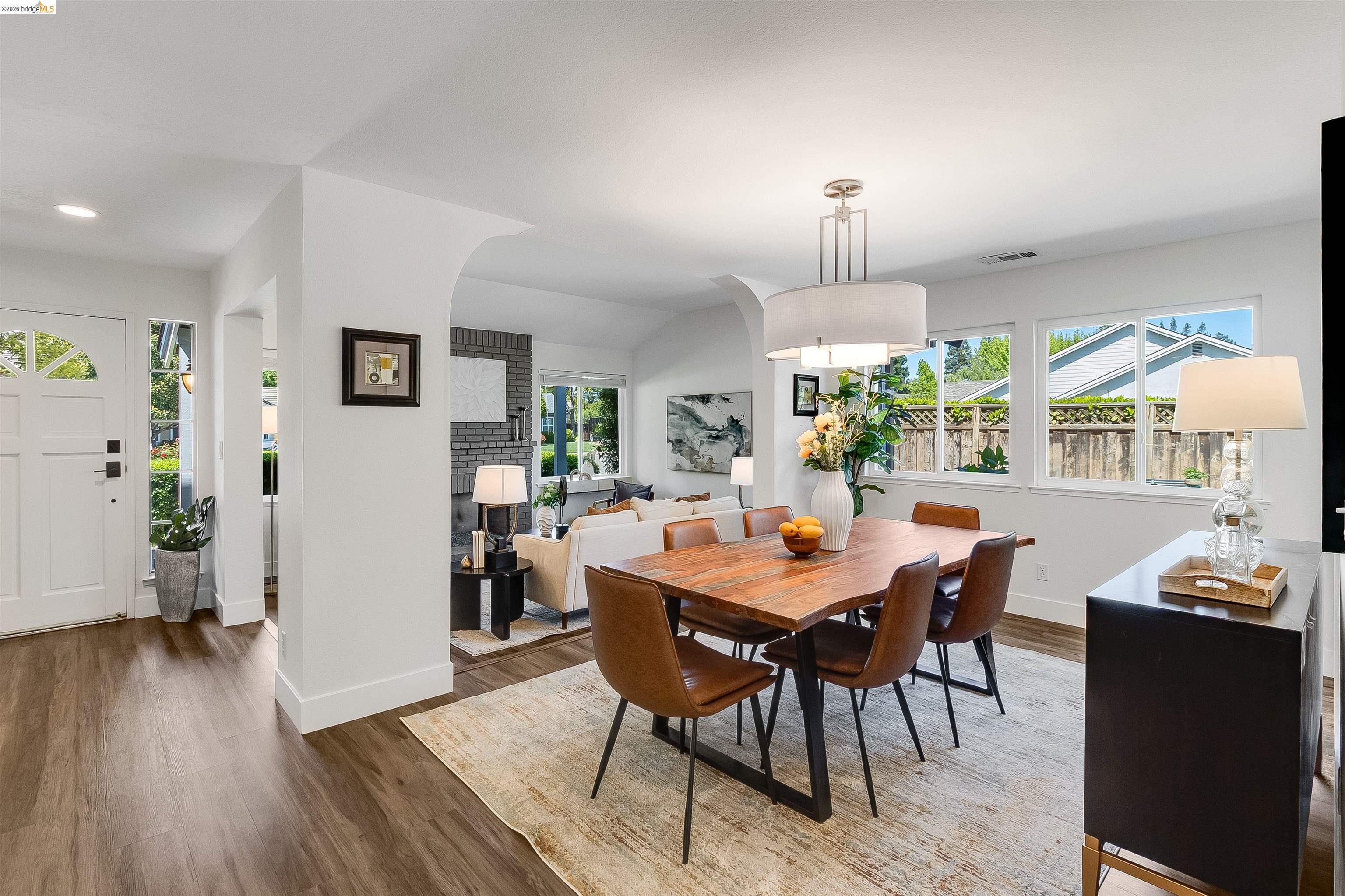 Detail Gallery Image 6 of 41 For 9980 Mangos Dr., San Ramon,  CA 94583 - 3 Beds | 2 Baths