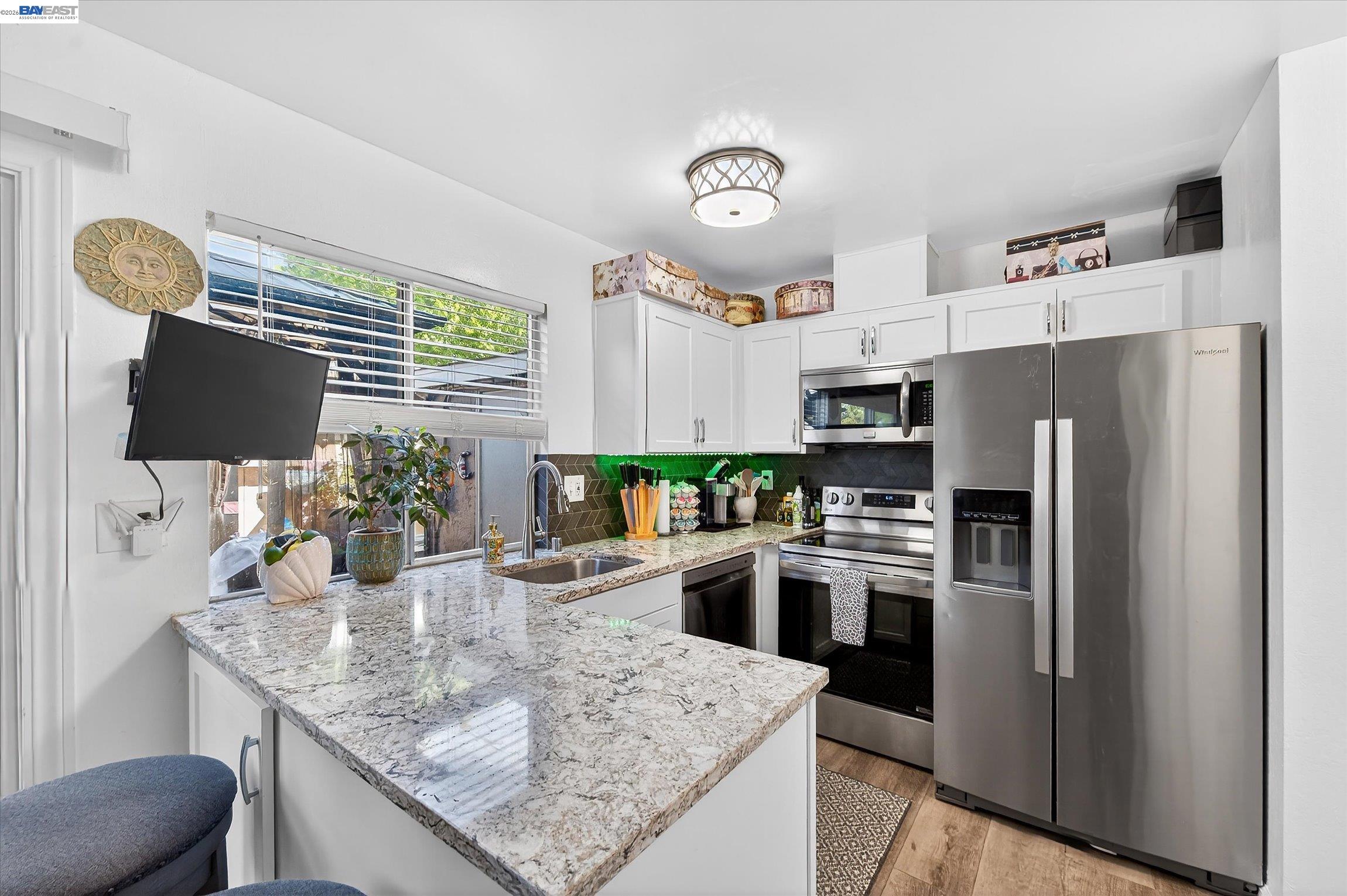 Detail Gallery Image 11 of 24 For 4416 Comanche Way, Pleasanton,  CA 94588 - 3 Beds | 1/1 Baths