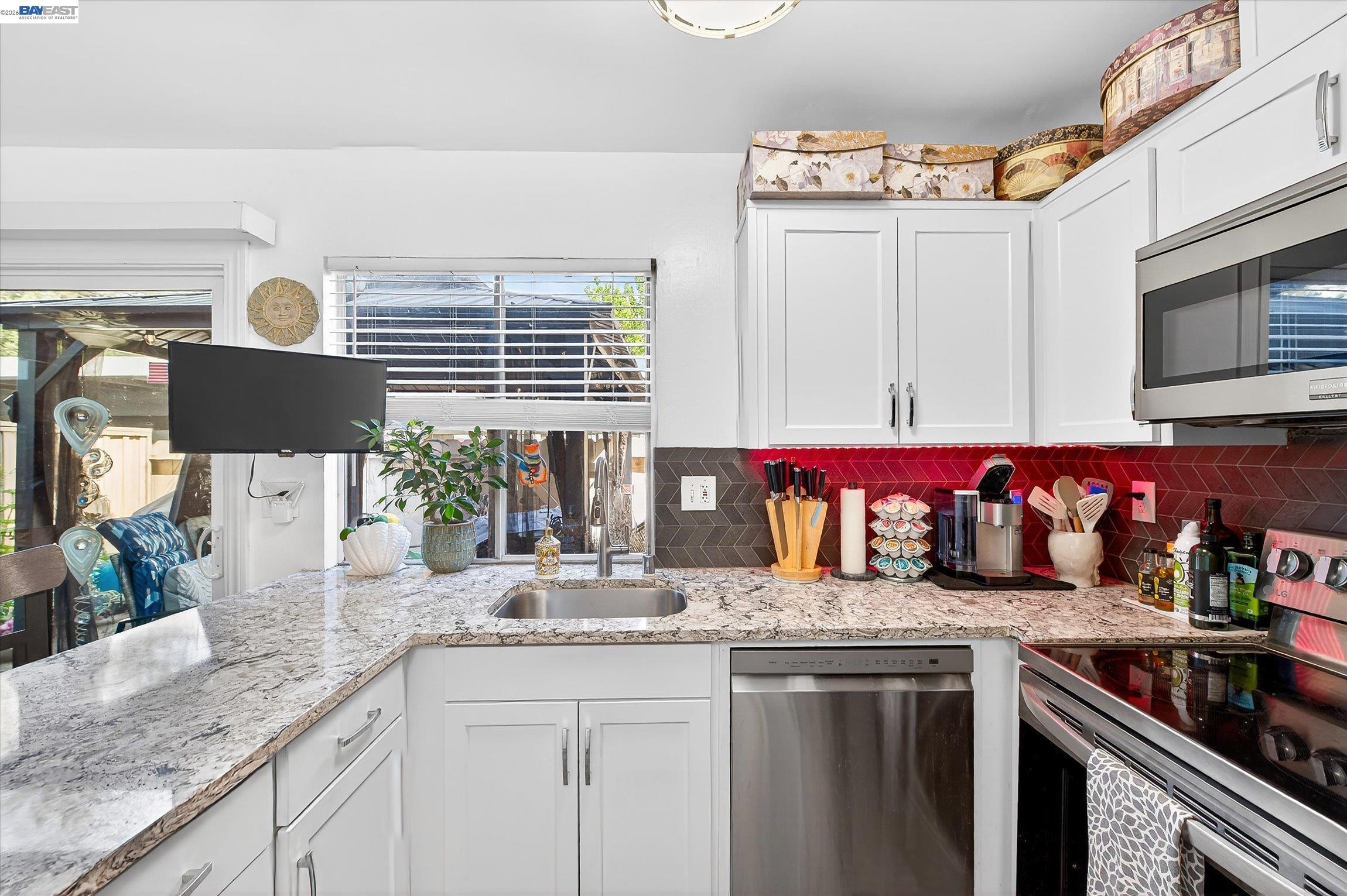Detail Gallery Image 12 of 24 For 4416 Comanche Way, Pleasanton,  CA 94588 - 3 Beds | 1/1 Baths