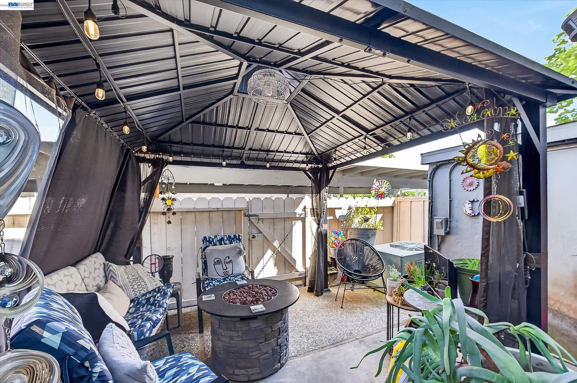 Detail Gallery Image 18 of 24 For 4416 Comanche Way, Pleasanton,  CA 94588 - 3 Beds | 1/1 Baths