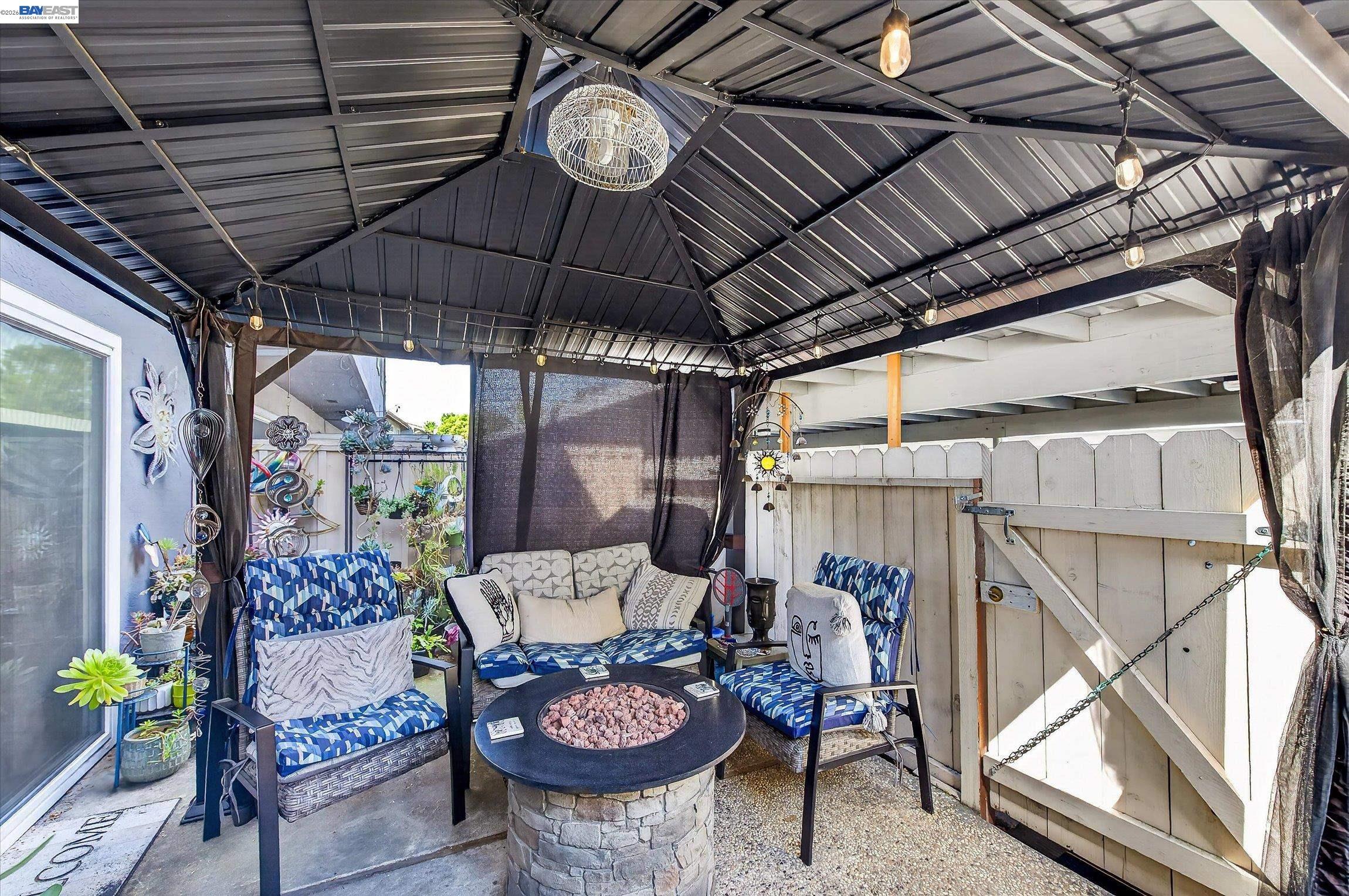 Detail Gallery Image 19 of 24 For 4416 Comanche Way, Pleasanton,  CA 94588 - 3 Beds | 1/1 Baths