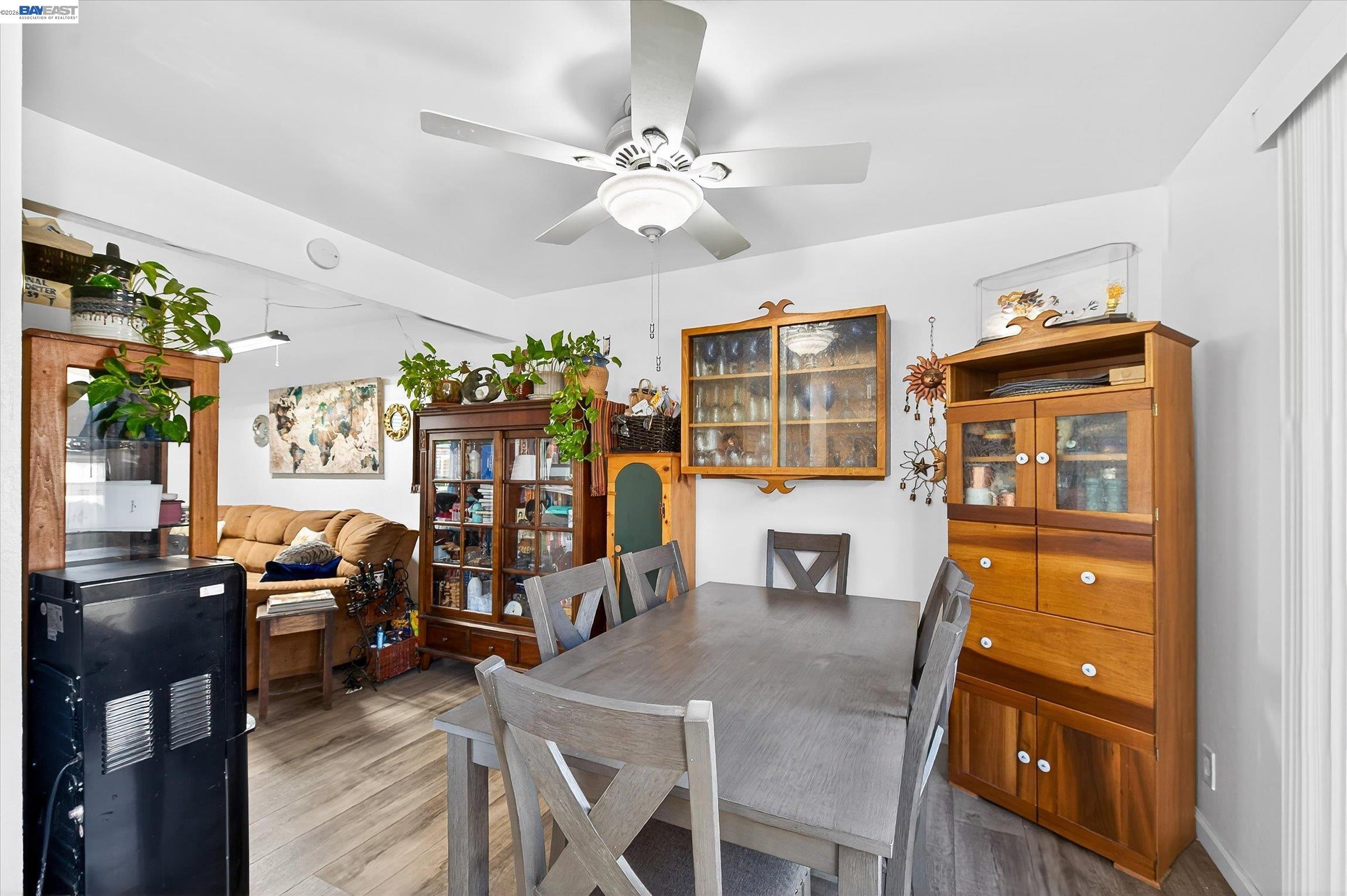 Detail Gallery Image 7 of 24 For 4416 Comanche Way, Pleasanton,  CA 94588 - 3 Beds | 1/1 Baths