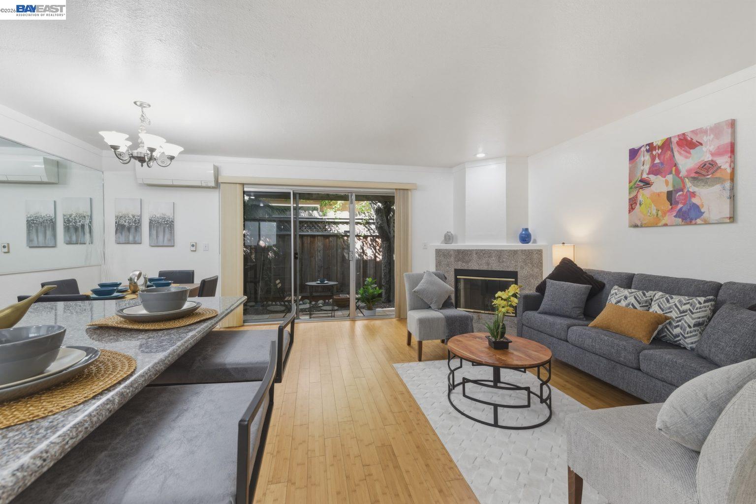 Photo #3: 41131283 Listing: Photo #3