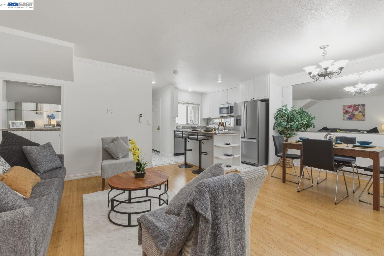 Photo #5: 41131283 Listing: Photo #5