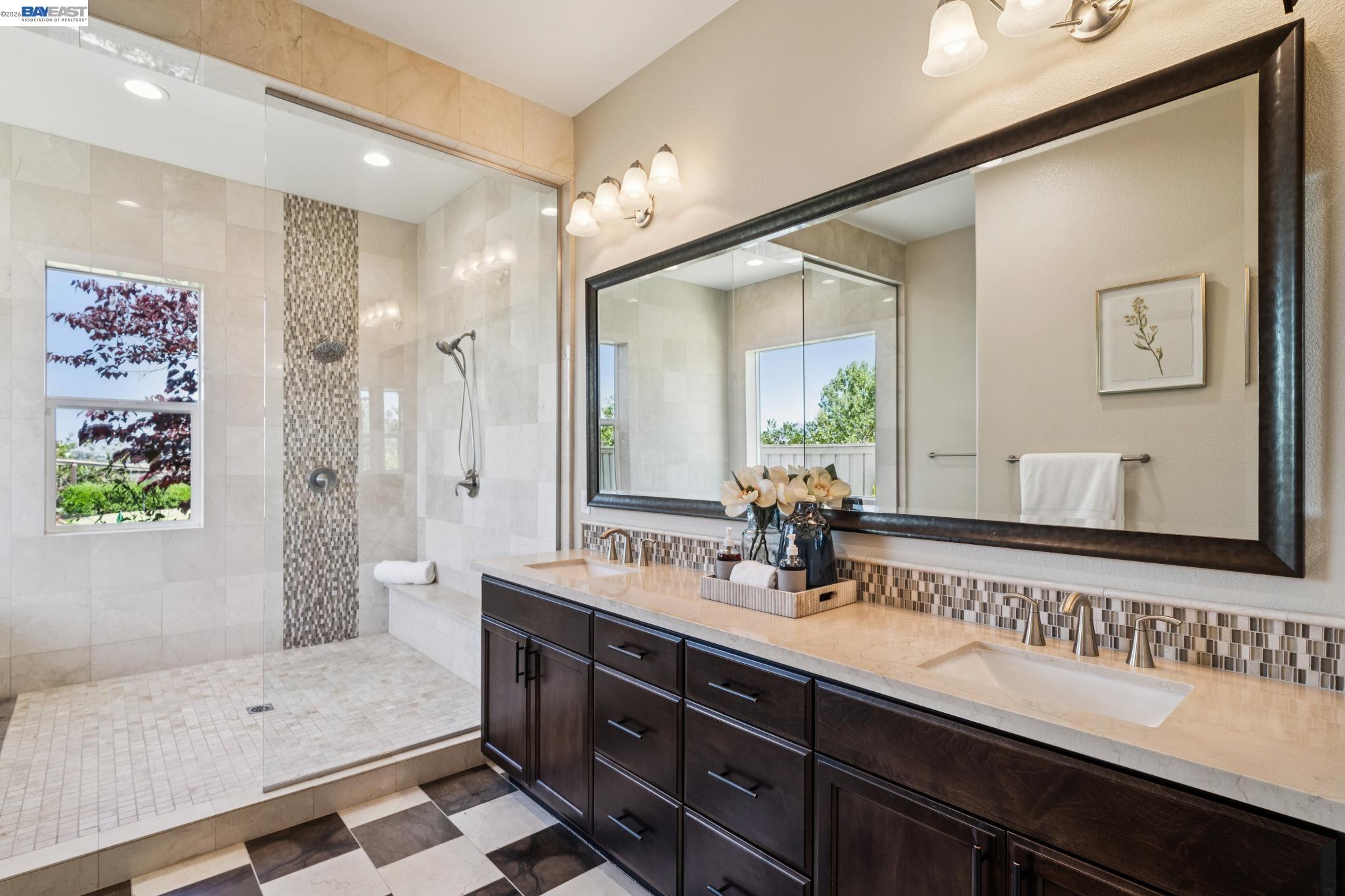 Detail Gallery Image 29 of 60 For 2383 Silver Oaks Ln, Pleasanton,  CA 94566 - 4 Beds | 4/1 Baths