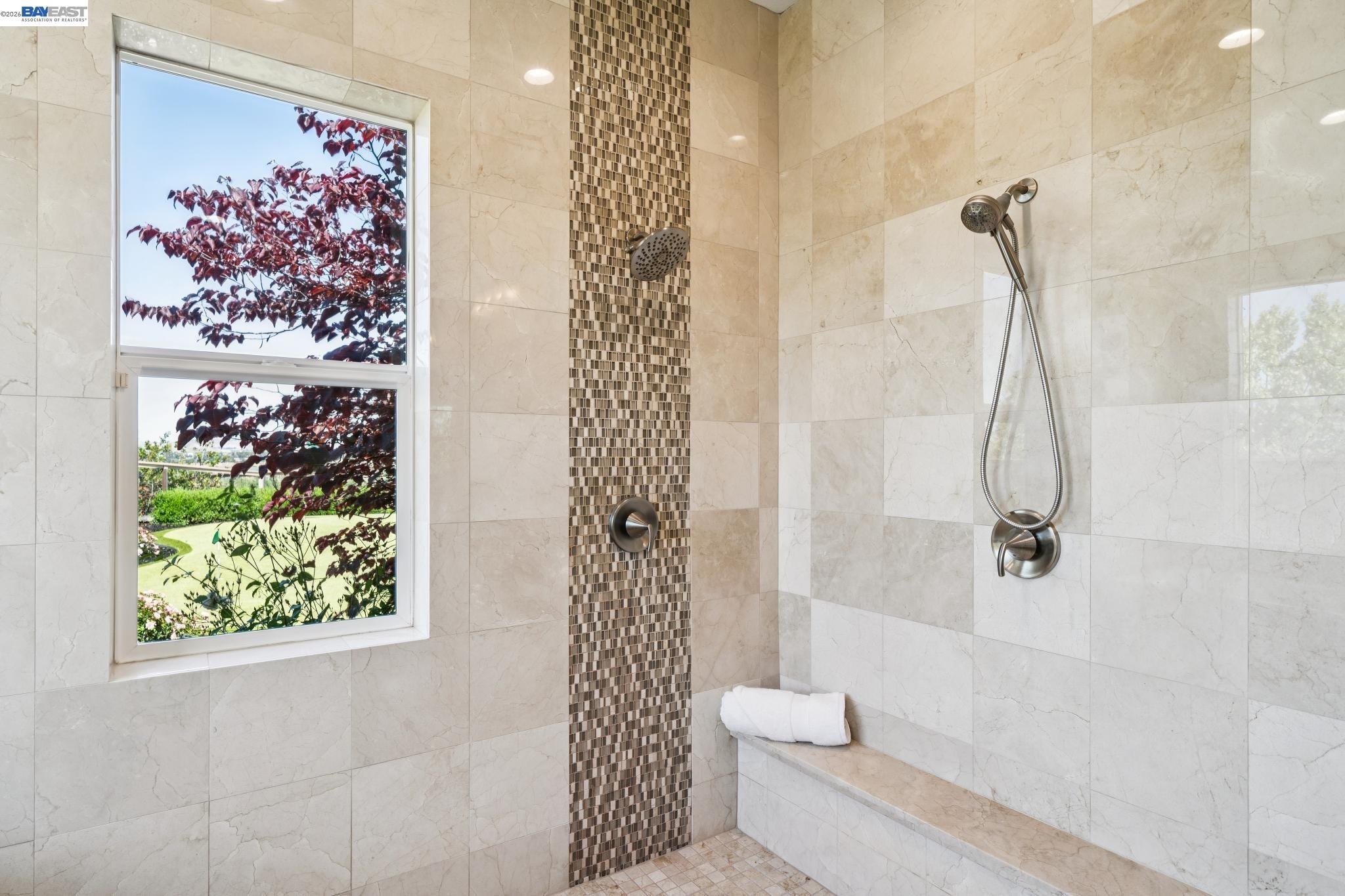 Detail Gallery Image 31 of 60 For 2383 Silver Oaks Ln, Pleasanton,  CA 94566 - 4 Beds | 4/1 Baths