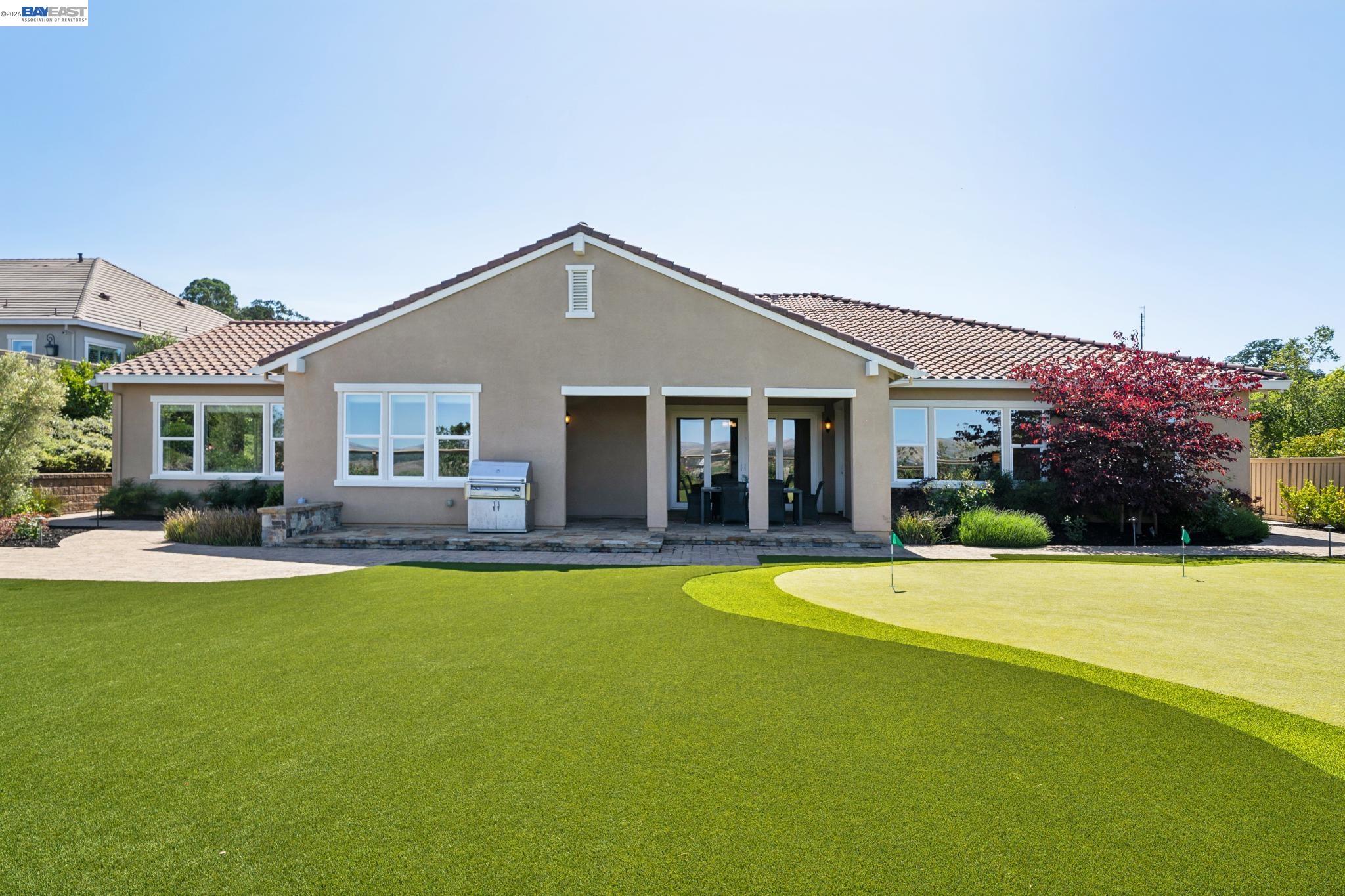 Detail Gallery Image 45 of 60 For 2383 Silver Oaks Ln, Pleasanton,  CA 94566 - 4 Beds | 4/1 Baths