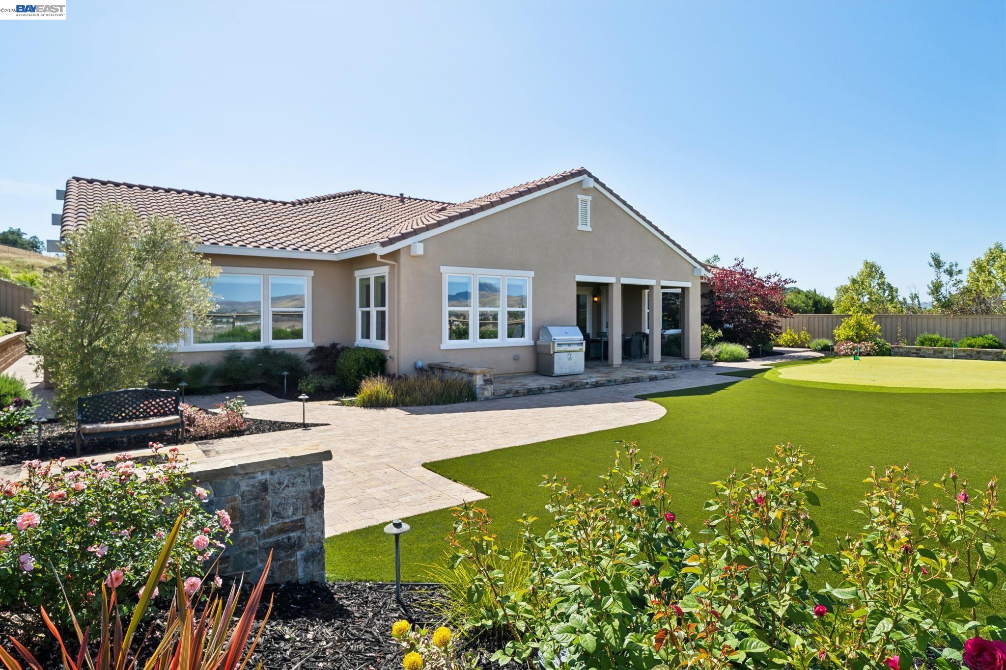 Detail Gallery Image 49 of 60 For 2383 Silver Oaks Ln, Pleasanton,  CA 94566 - 4 Beds | 4/1 Baths