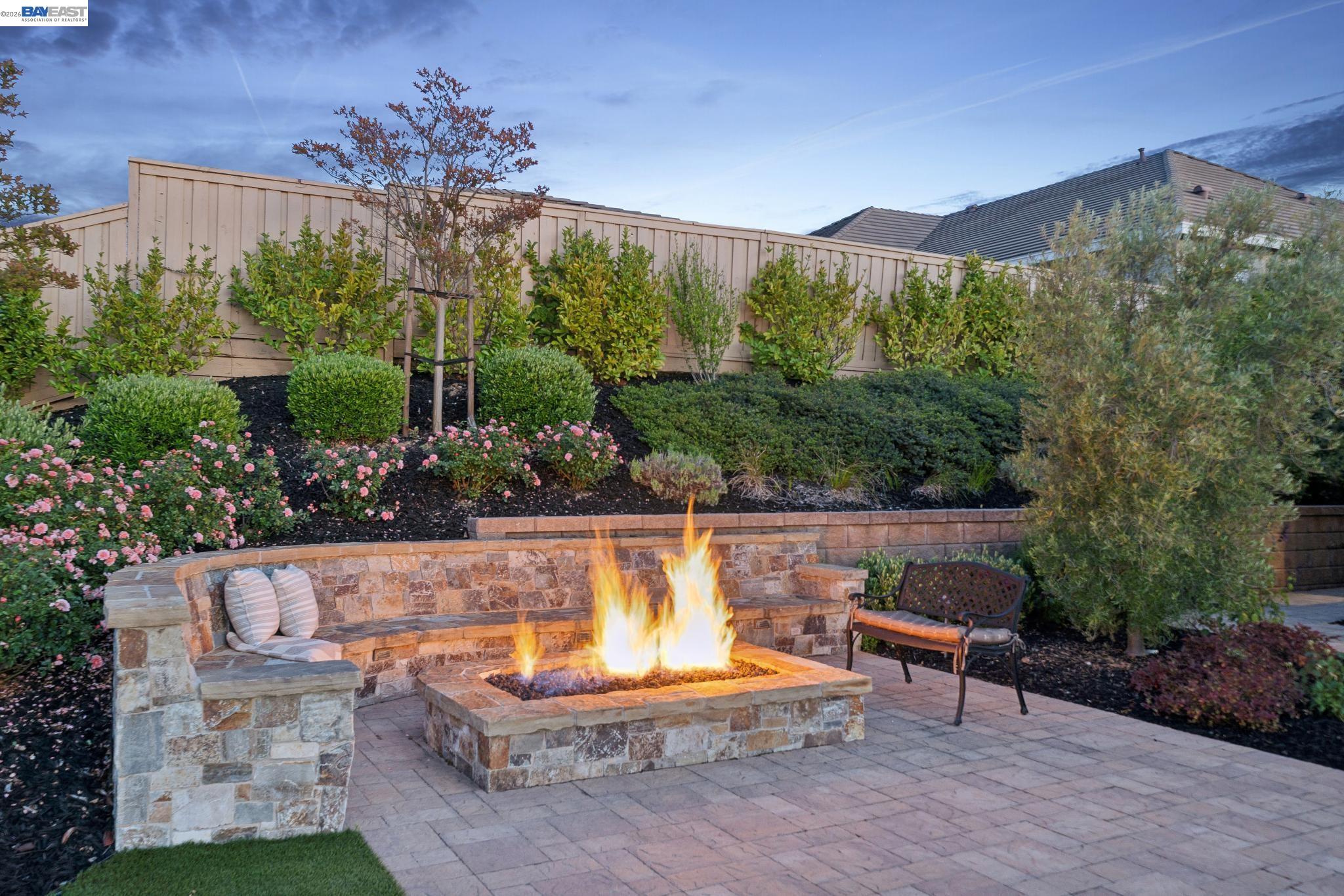 Detail Gallery Image 53 of 60 For 2383 Silver Oaks Ln, Pleasanton,  CA 94566 - 4 Beds | 4/1 Baths