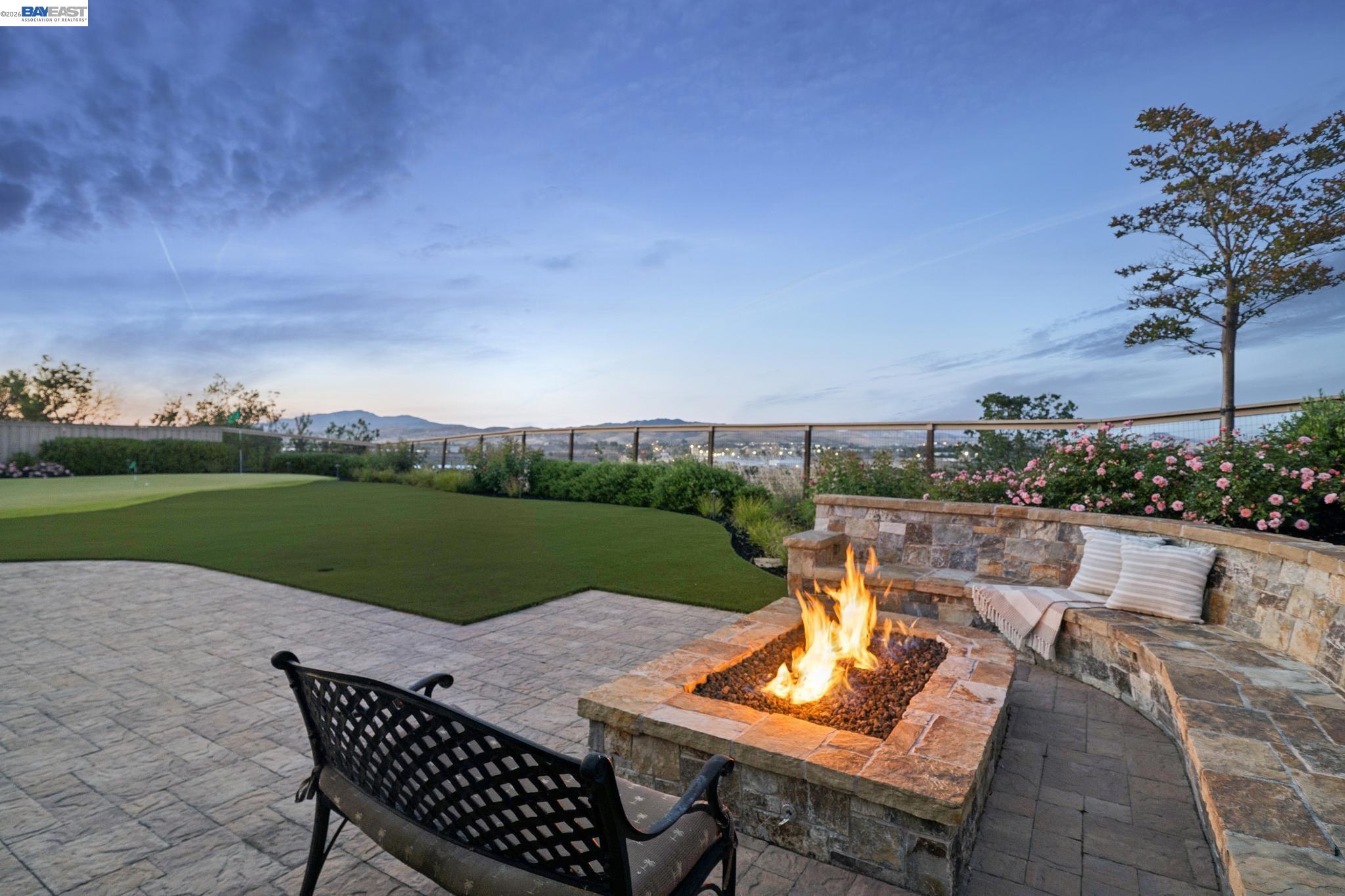 Detail Gallery Image 54 of 60 For 2383 Silver Oaks Ln, Pleasanton,  CA 94566 - 4 Beds | 4/1 Baths