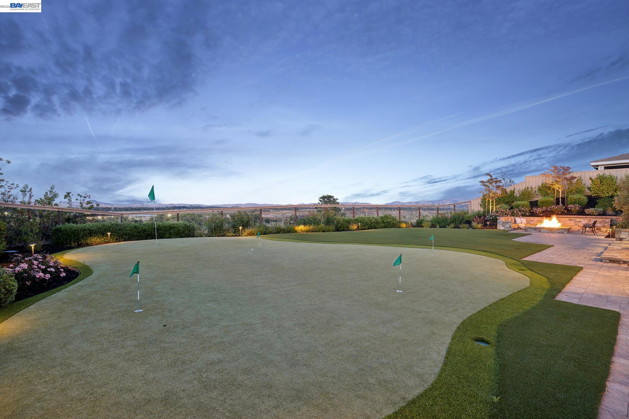 Detail Gallery Image 55 of 60 For 2383 Silver Oaks Ln, Pleasanton,  CA 94566 - 4 Beds | 4/1 Baths