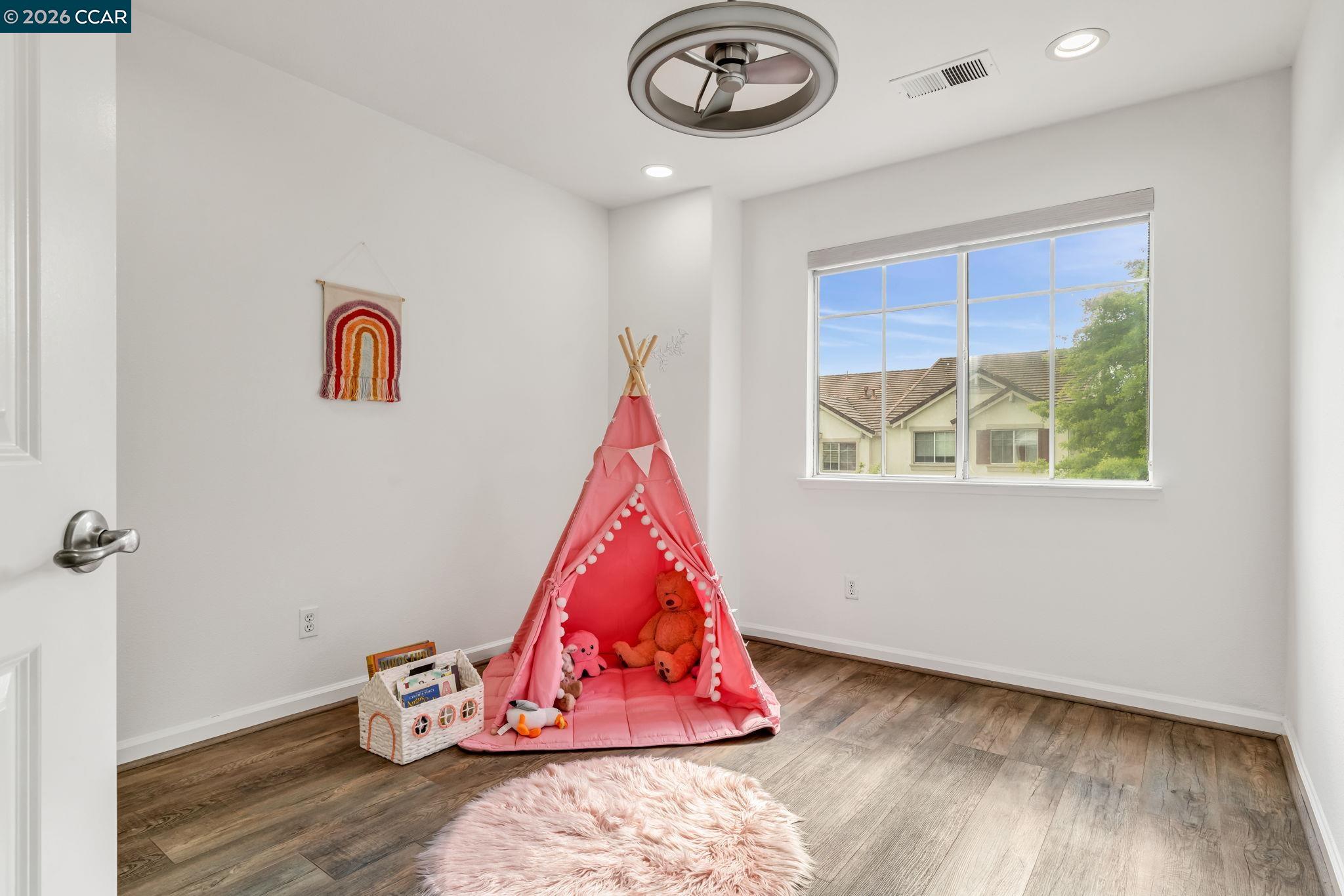 Photo #38: 41131289 Listing: Photo #38