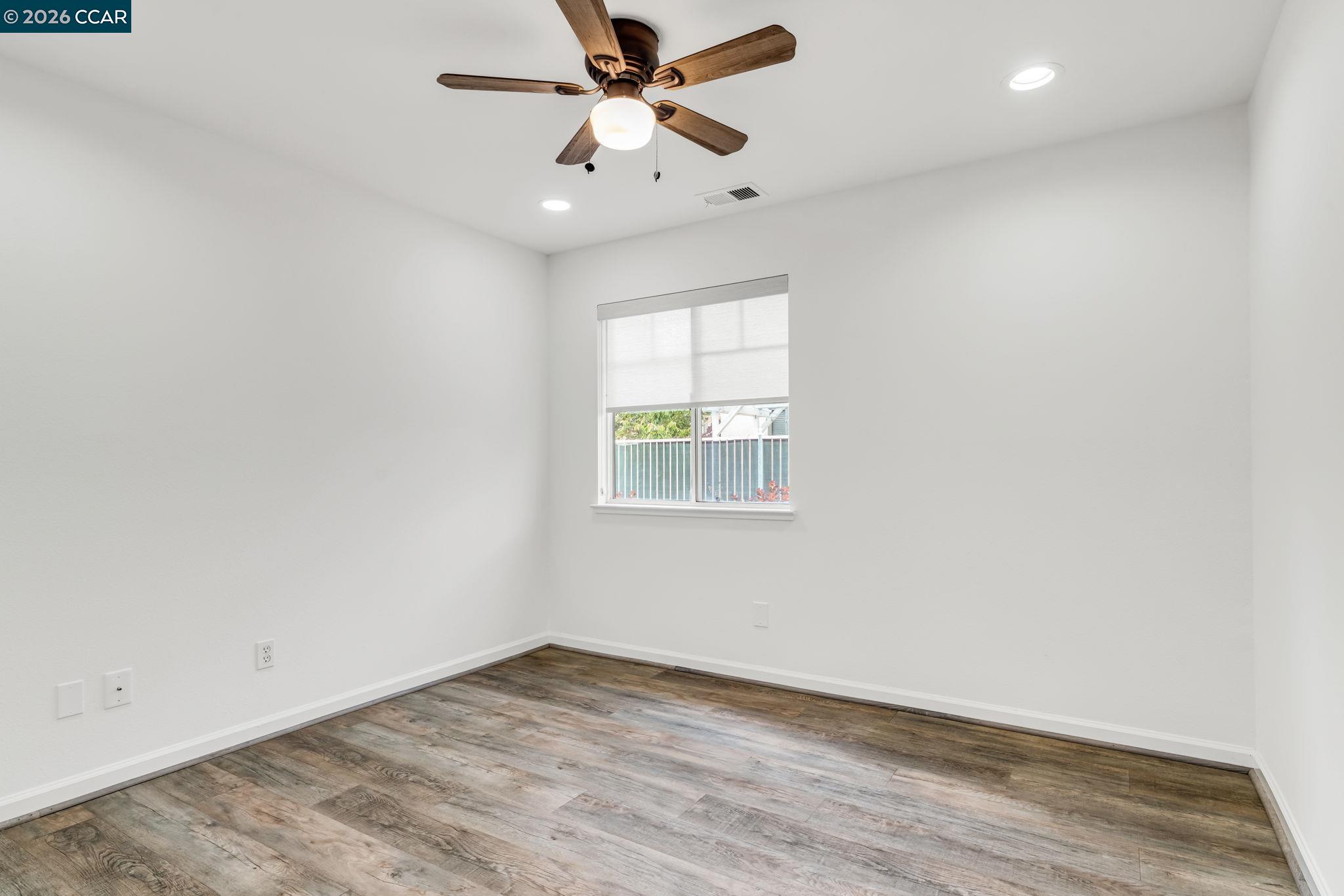 Photo #40: 41131289 Listing: Photo #40