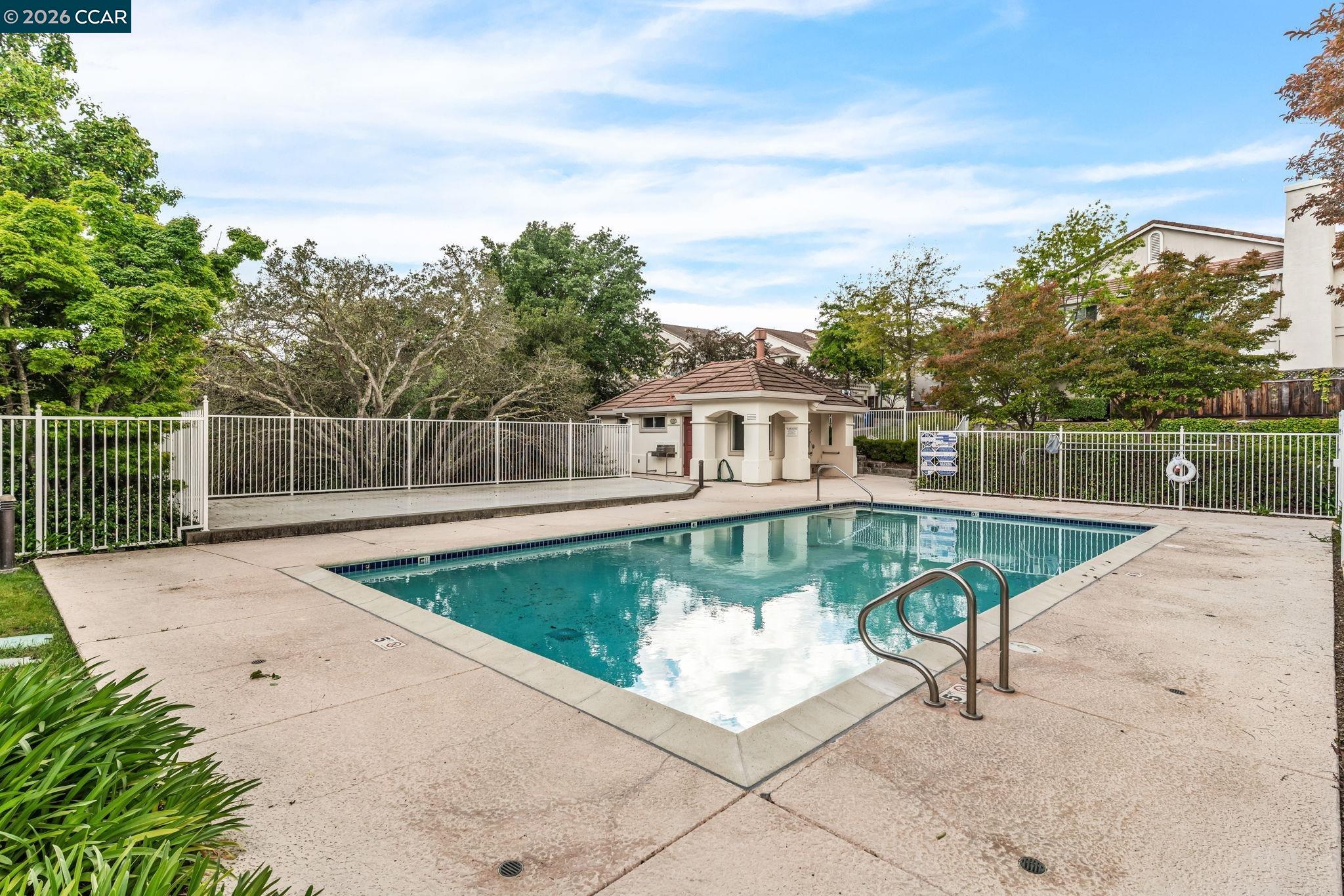 Photo #49: 41131289 Listing: Photo #49