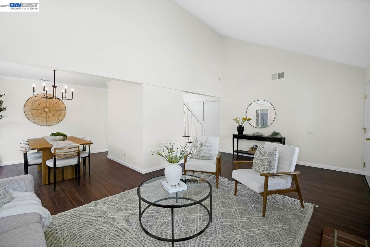 Detail Gallery Image 11 of 51 For 8135 Merion Dr, Newark,  CA 94560 - 4 Beds | 2/1 Baths