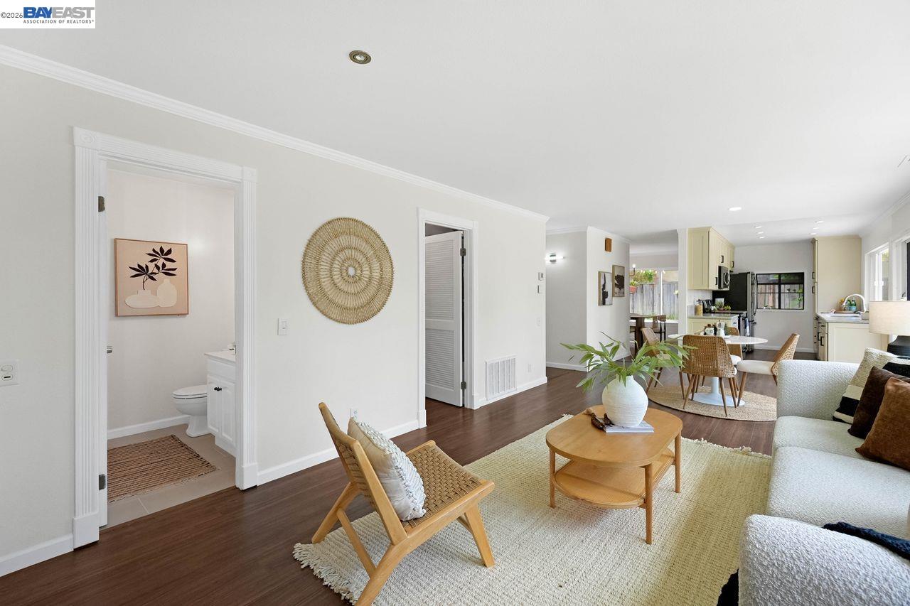 Detail Gallery Image 20 of 51 For 8135 Merion Dr, Newark,  CA 94560 - 4 Beds | 2/1 Baths