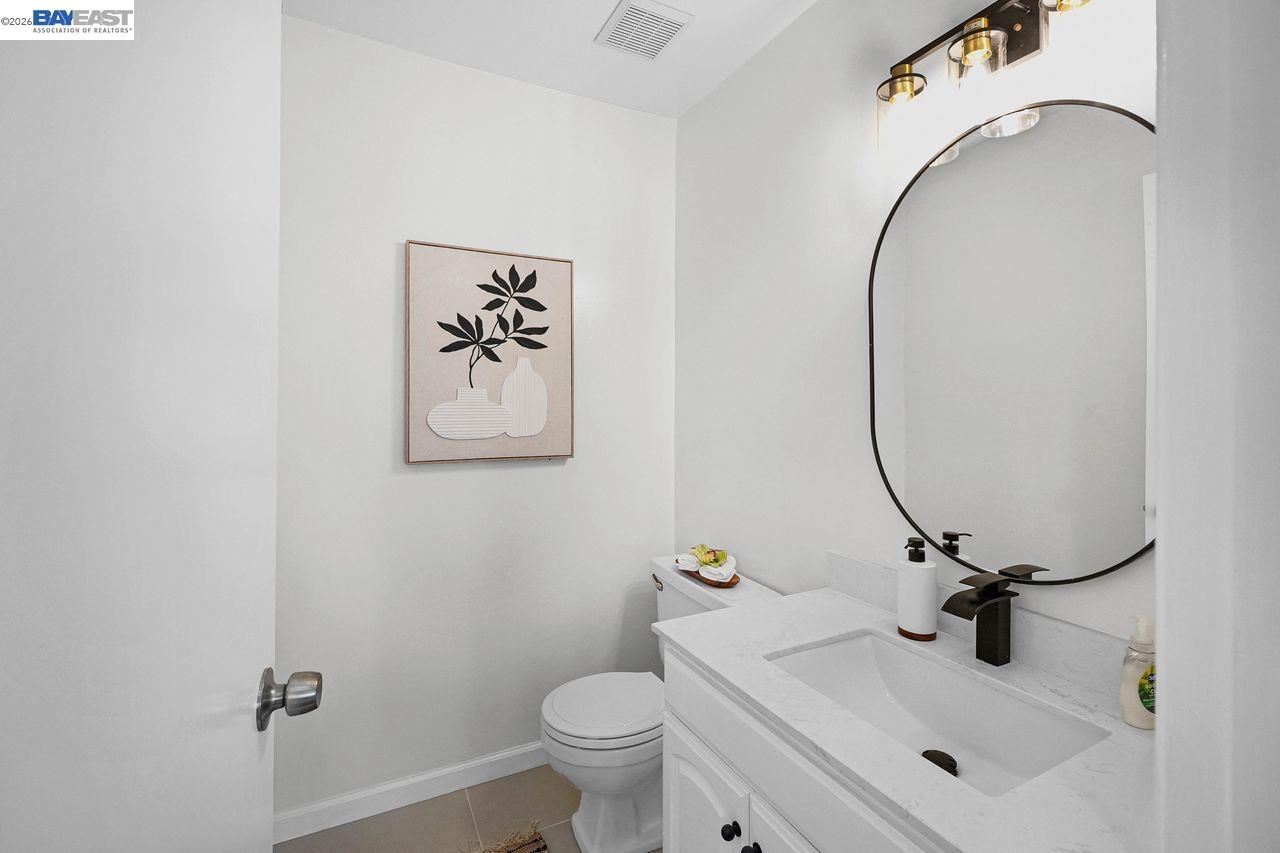 Detail Gallery Image 22 of 51 For 8135 Merion Dr, Newark,  CA 94560 - 4 Beds | 2/1 Baths