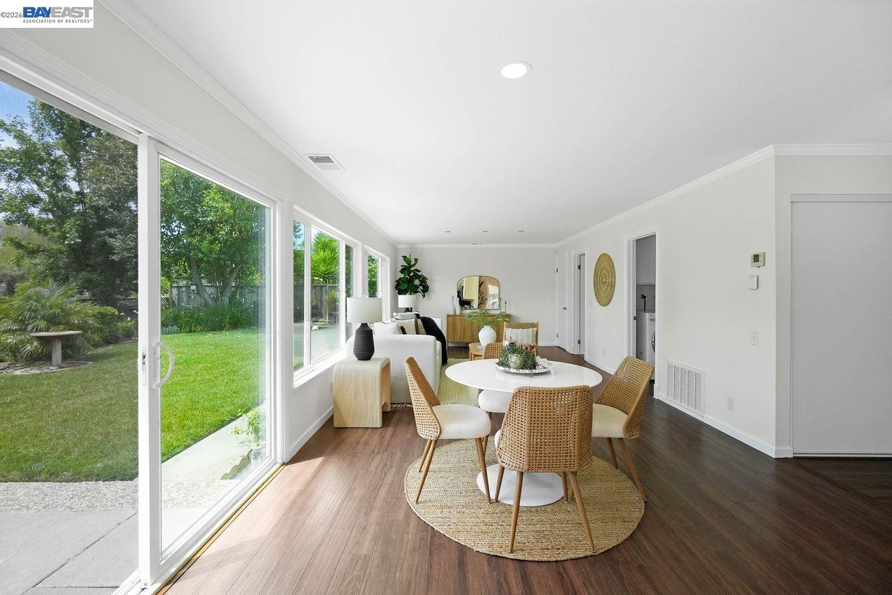 Detail Gallery Image 25 of 51 For 8135 Merion Dr, Newark,  CA 94560 - 4 Beds | 2/1 Baths