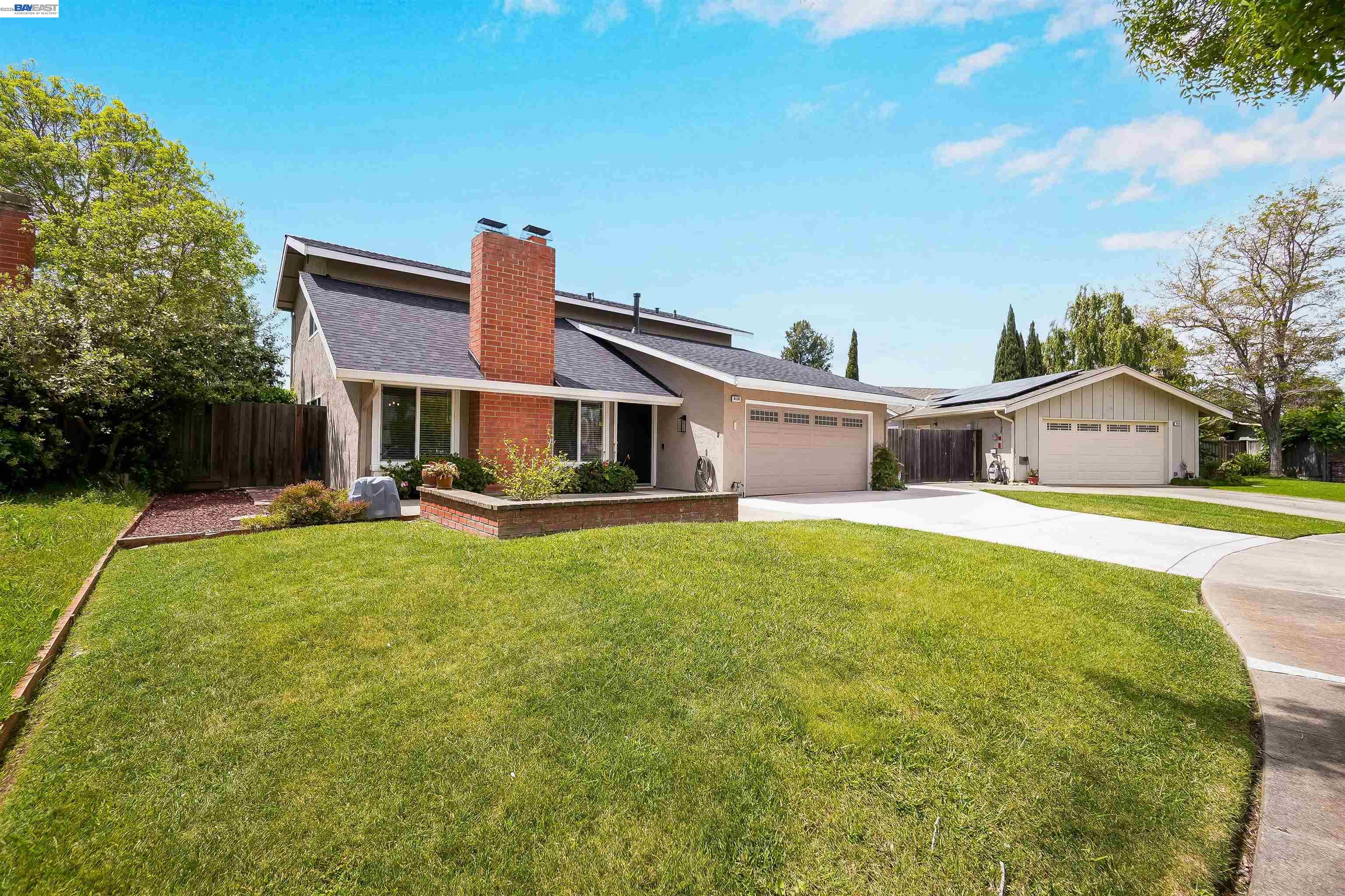 Detail Gallery Image 4 of 51 For 8135 Merion Dr, Newark,  CA 94560 - 4 Beds | 2/1 Baths