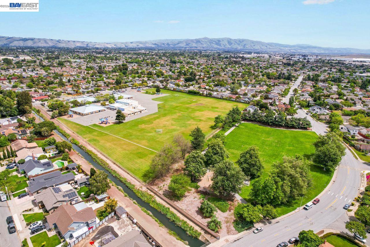 Detail Gallery Image 50 of 51 For 8135 Merion Dr, Newark,  CA 94560 - 4 Beds | 2/1 Baths