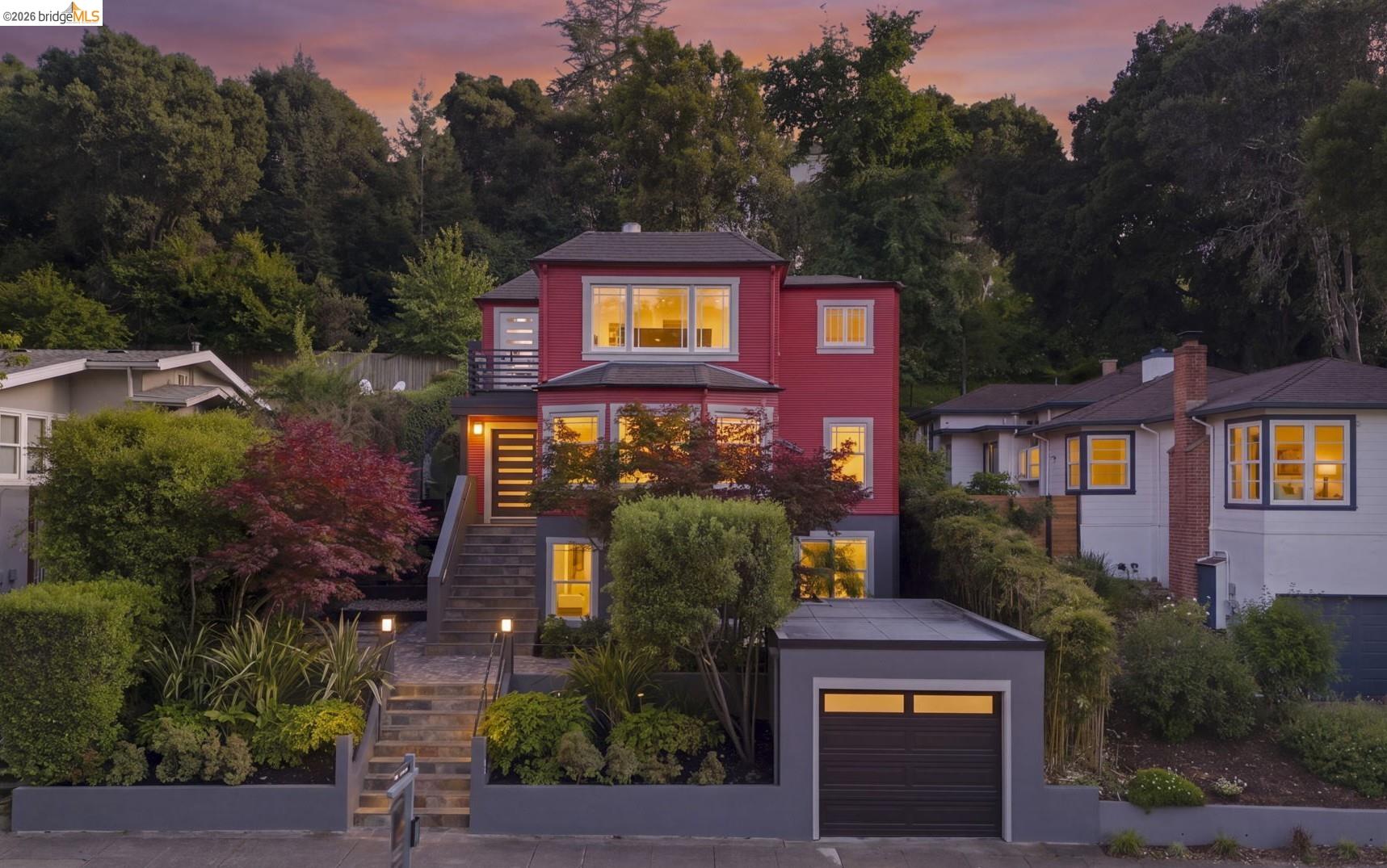 683 Mandana Blvd., Oakland, CA, 94610