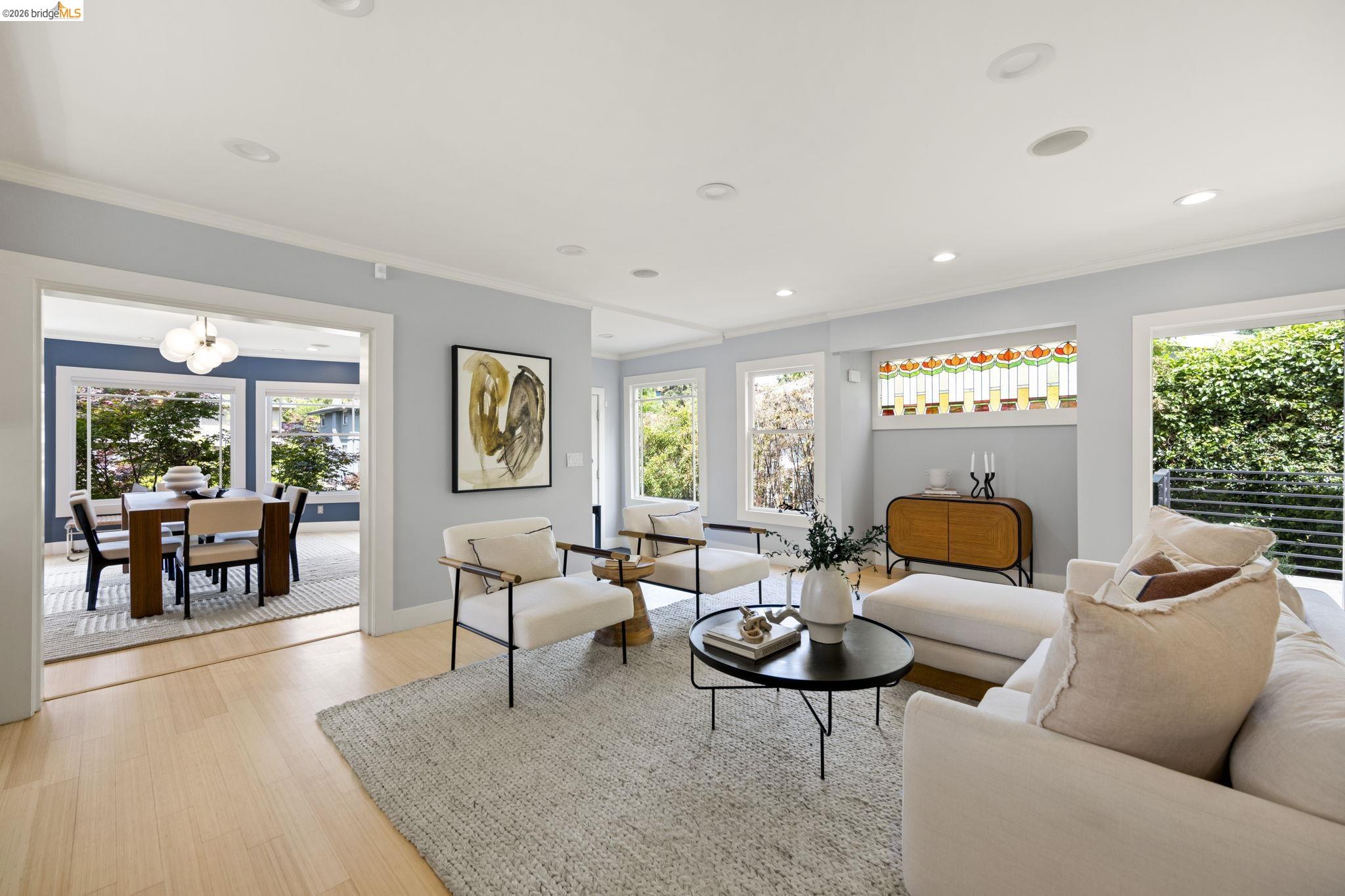 683 Mandana Blvd., Oakland, CA, 94610