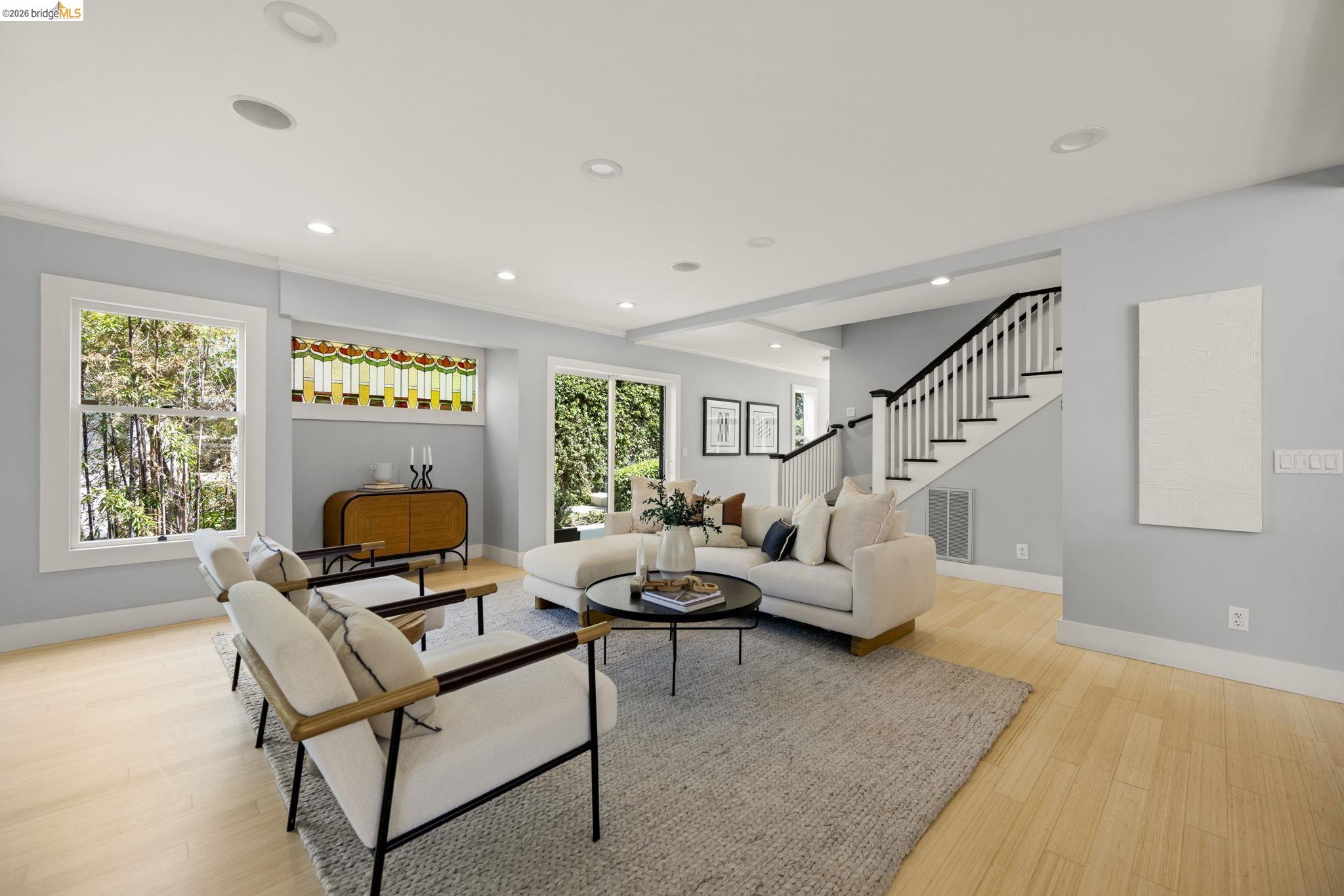 683 Mandana Blvd., Oakland, CA, 94610