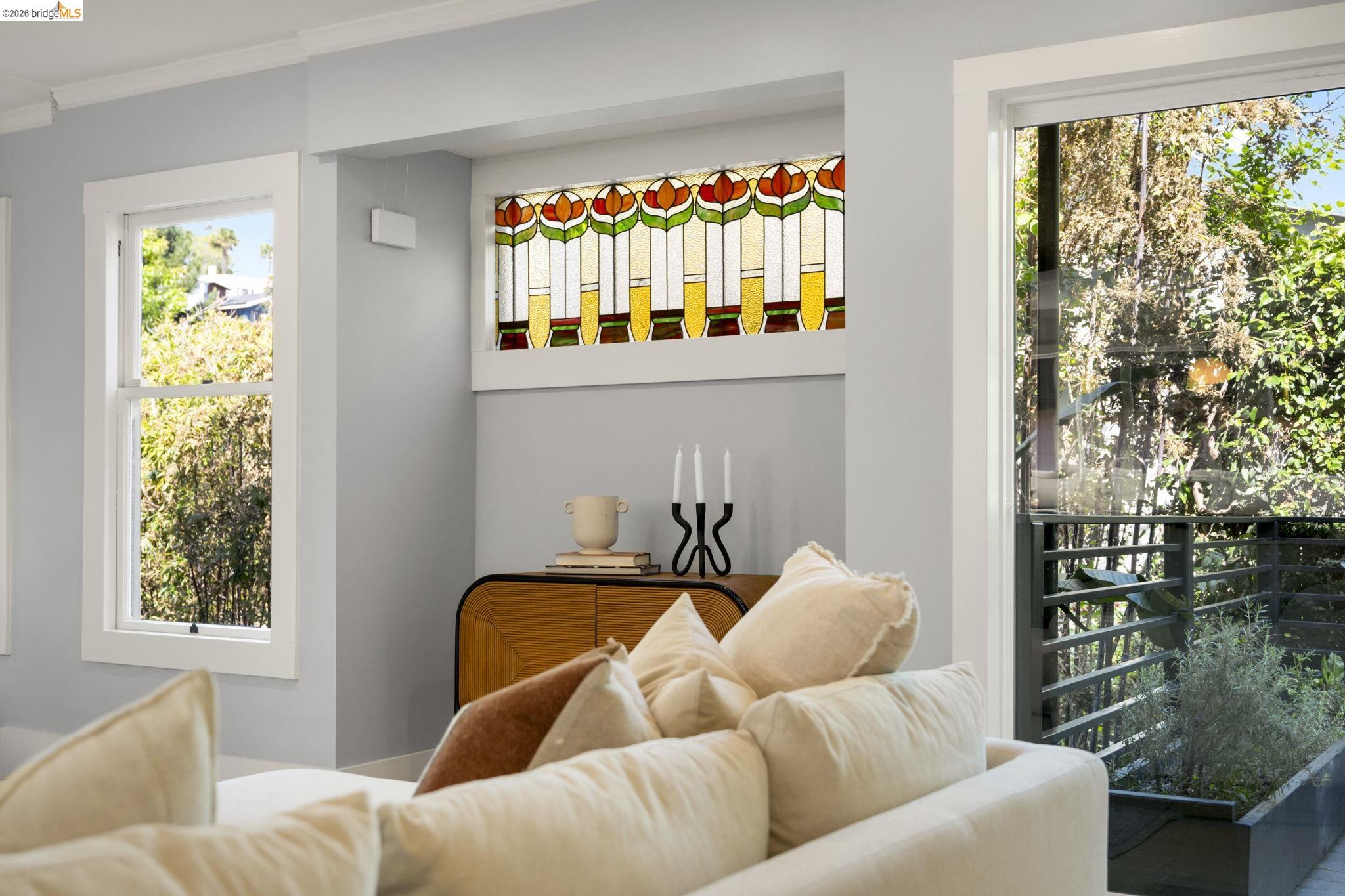 683 Mandana Blvd., Oakland, CA, 94610