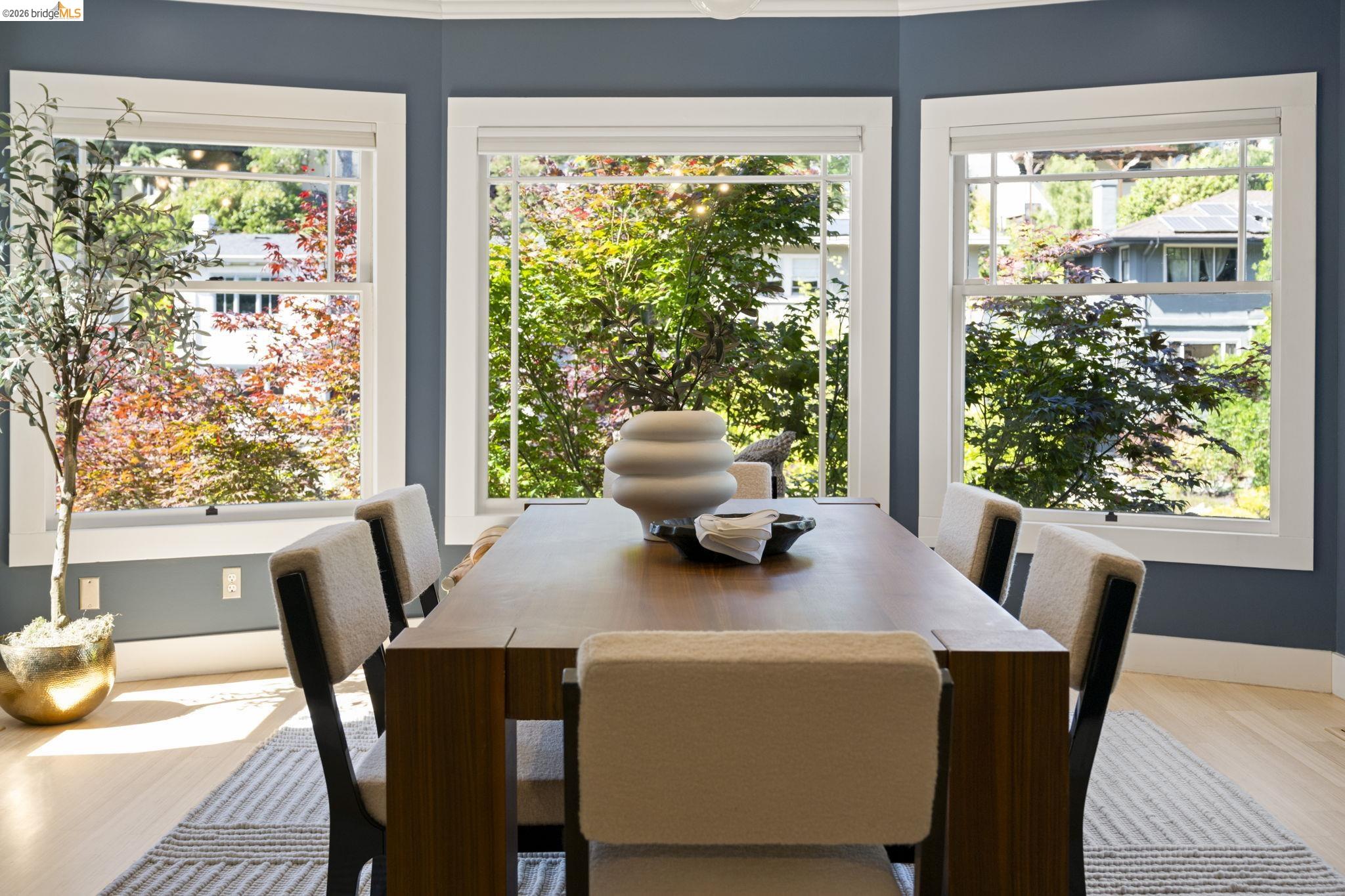 683 Mandana Blvd., Oakland, CA, 94610