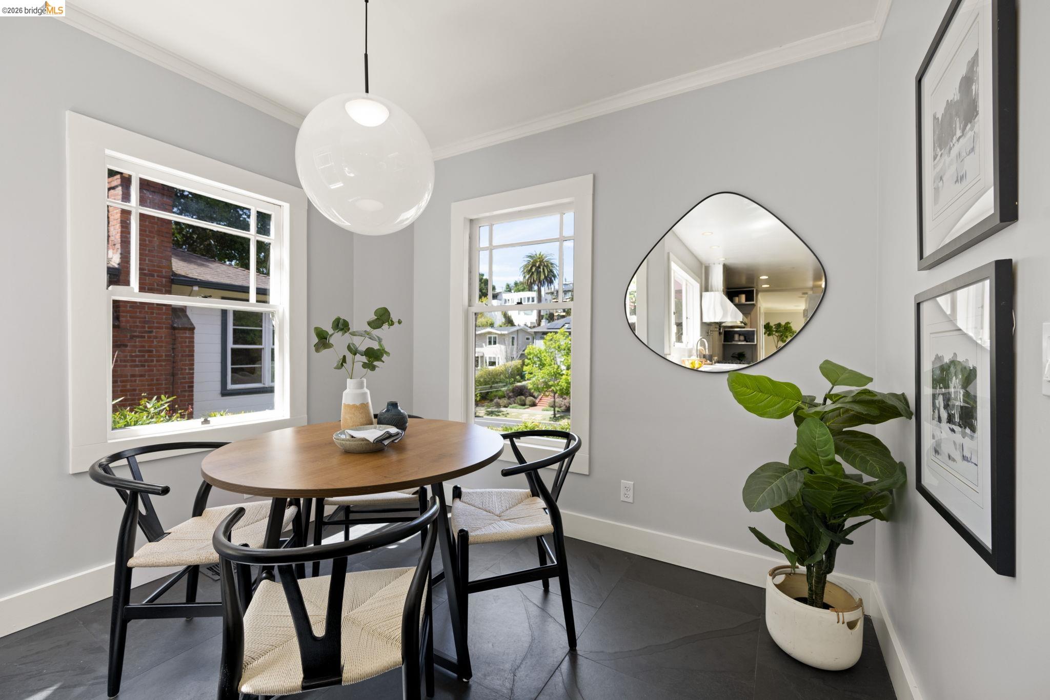 683 Mandana Blvd., Oakland, CA, 94610