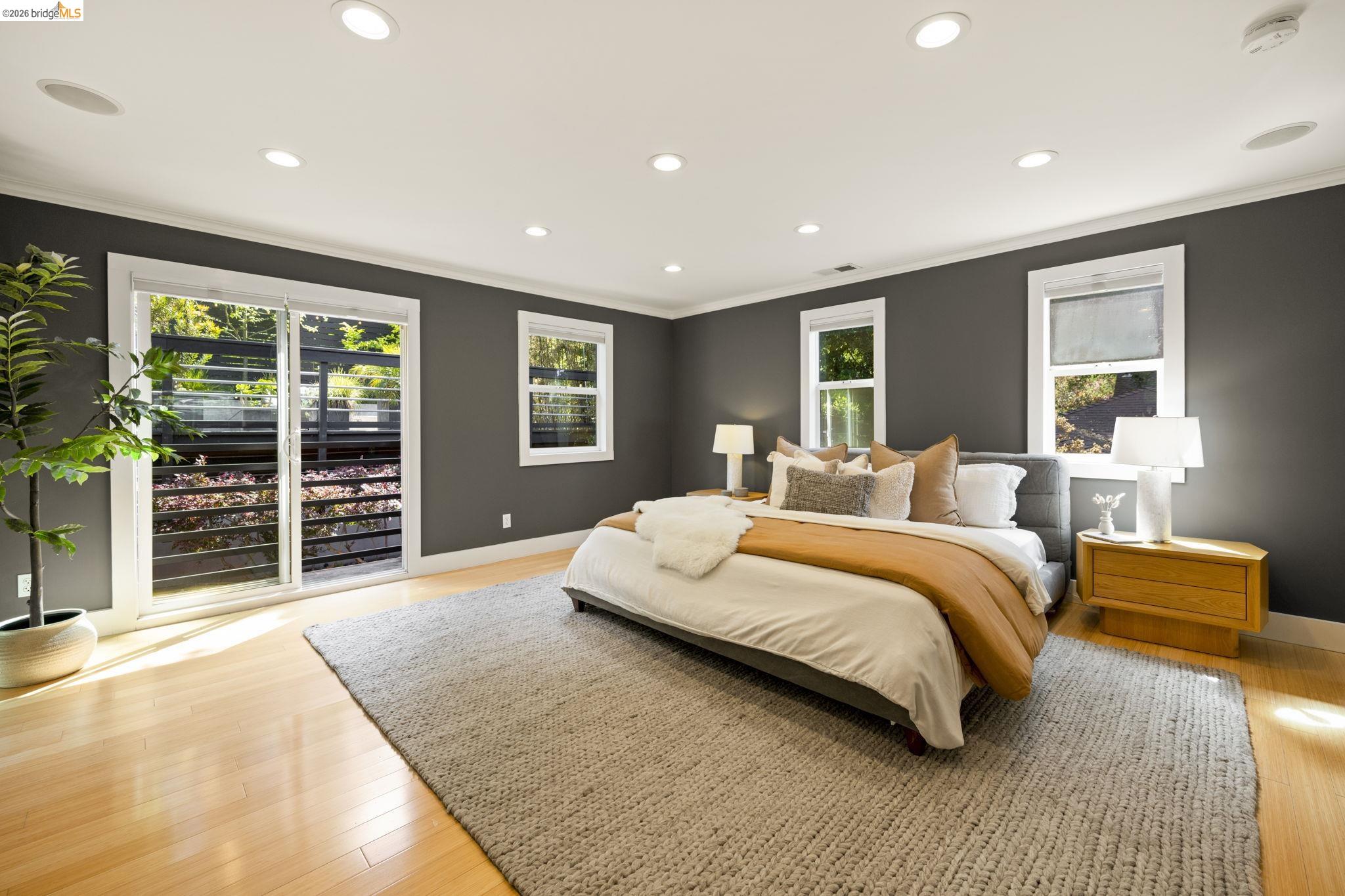 683 Mandana Blvd., Oakland, CA, 94610