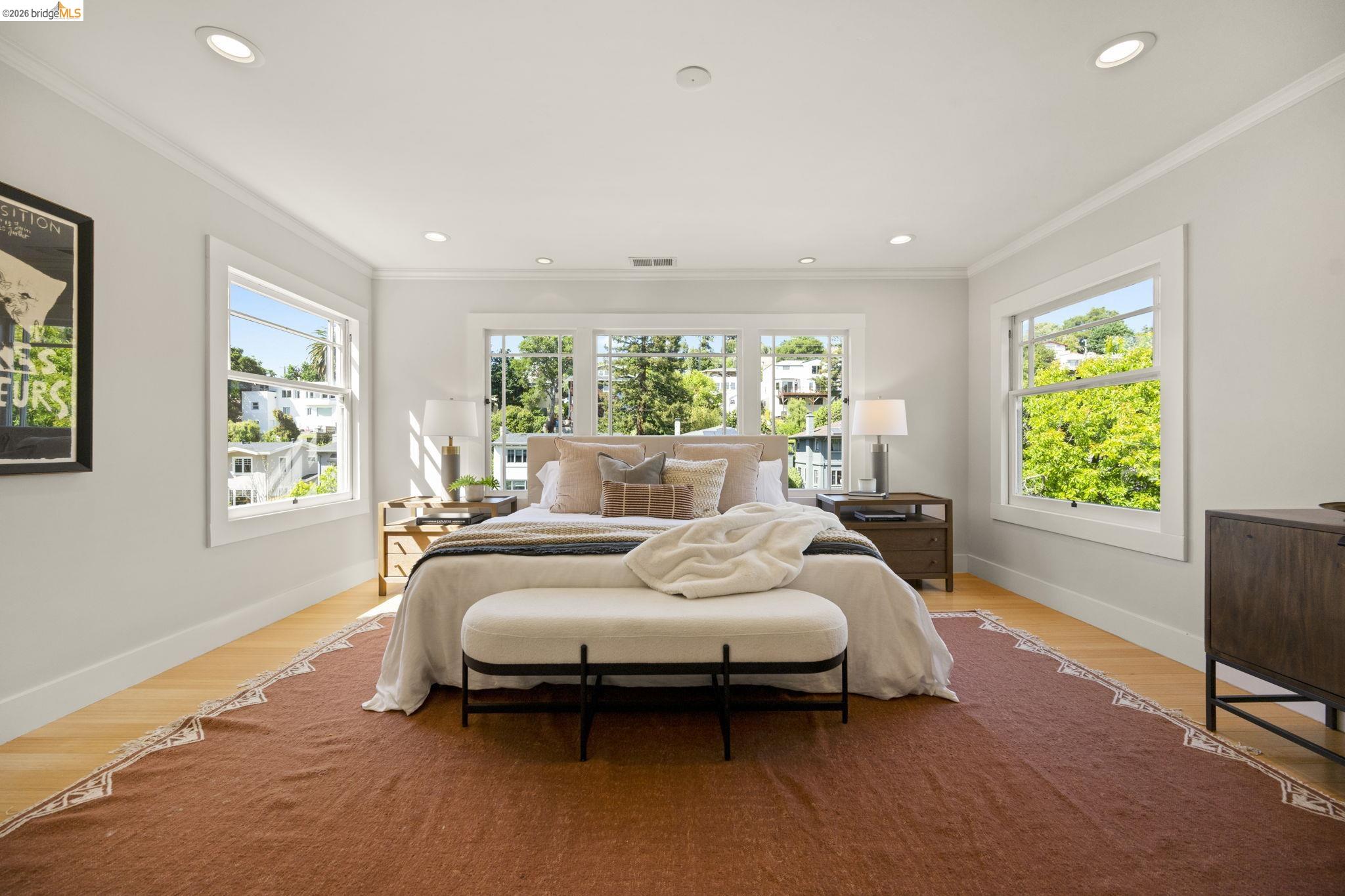 683 Mandana Blvd., Oakland, CA, 94610