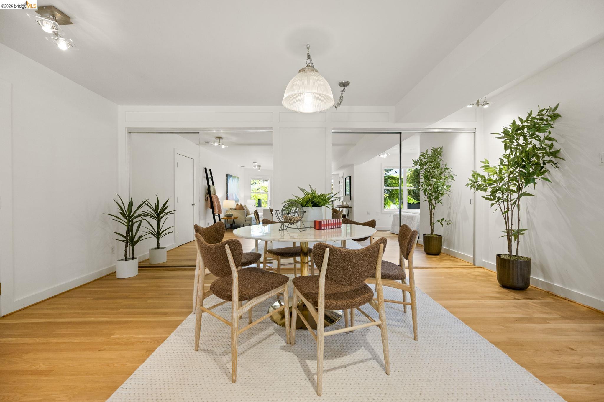 683 Mandana Blvd., Oakland, CA, 94610