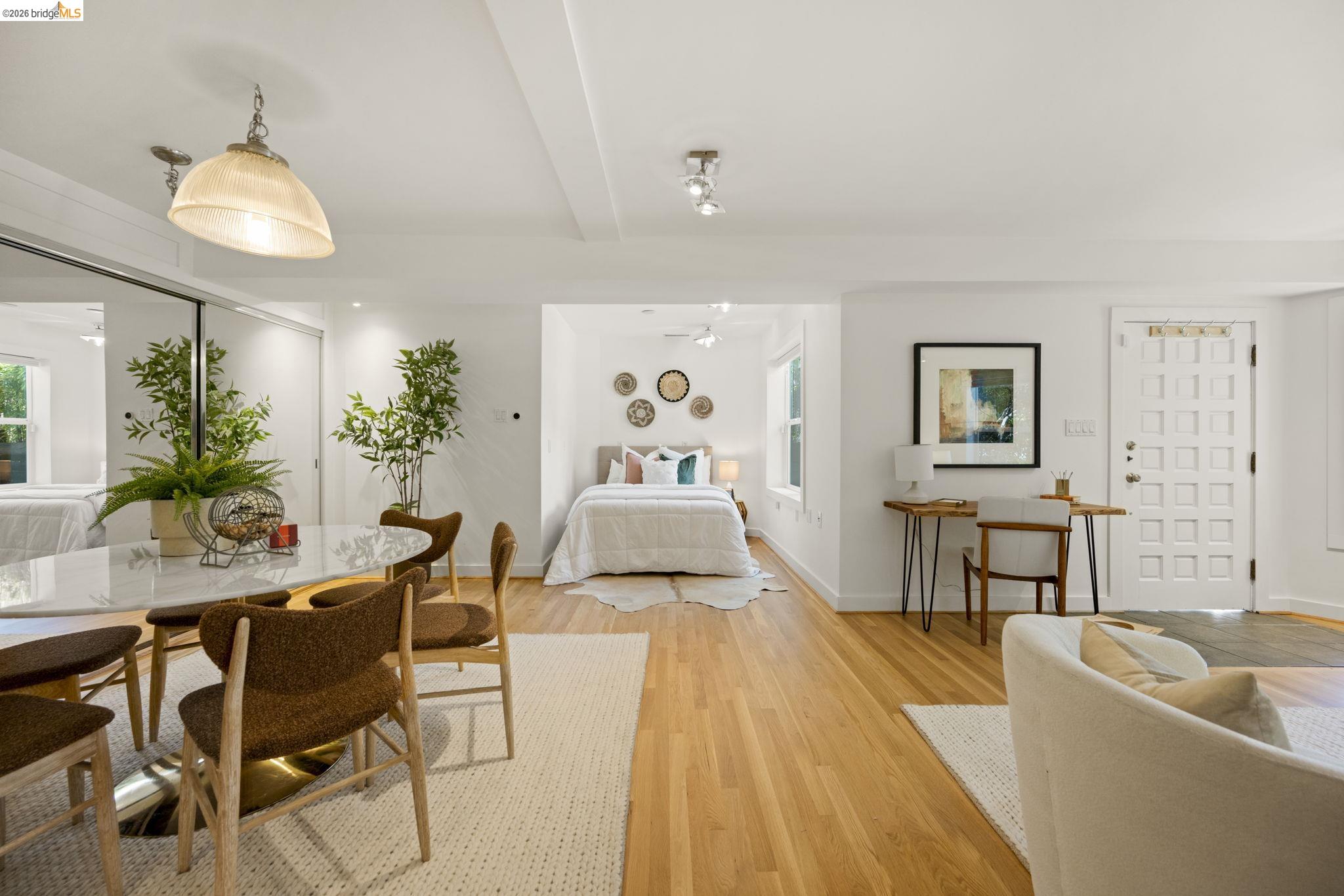 683 Mandana Blvd., Oakland, CA, 94610