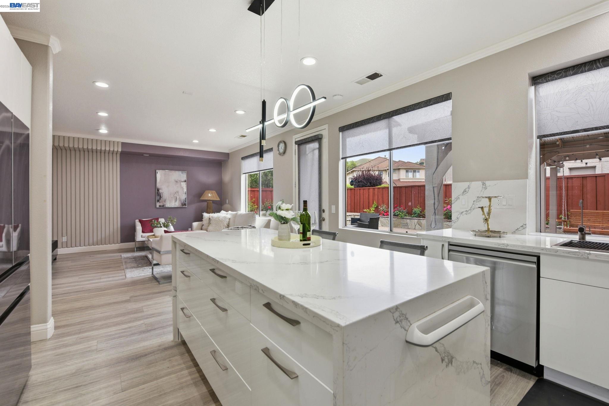 Detail Gallery Image 17 of 51 For 234 Bridgewater Rd, Hayward,  CA 94544 - 4 Beds | 3 Baths