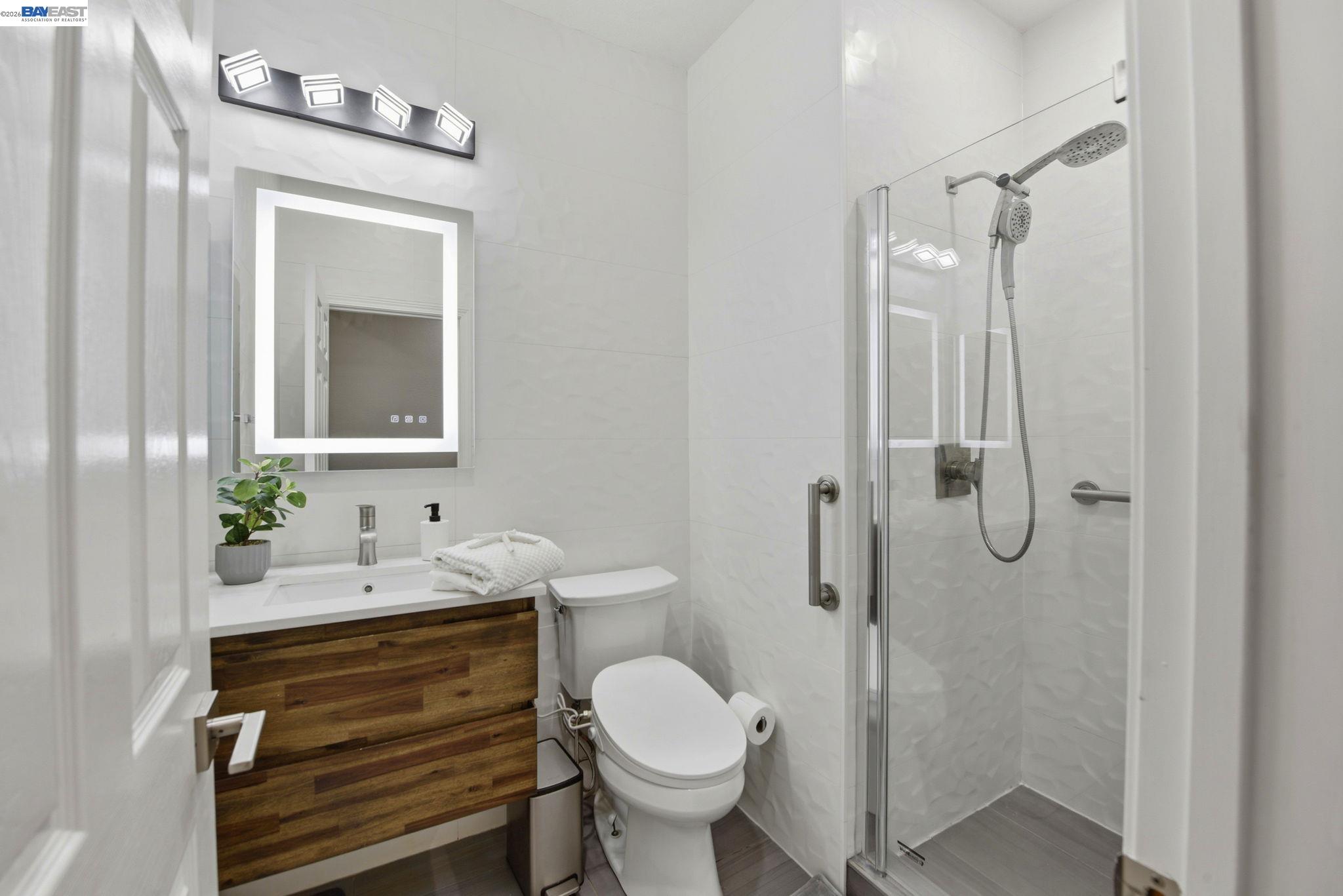 Detail Gallery Image 44 of 51 For 234 Bridgewater Rd, Hayward,  CA 94544 - 4 Beds | 3 Baths