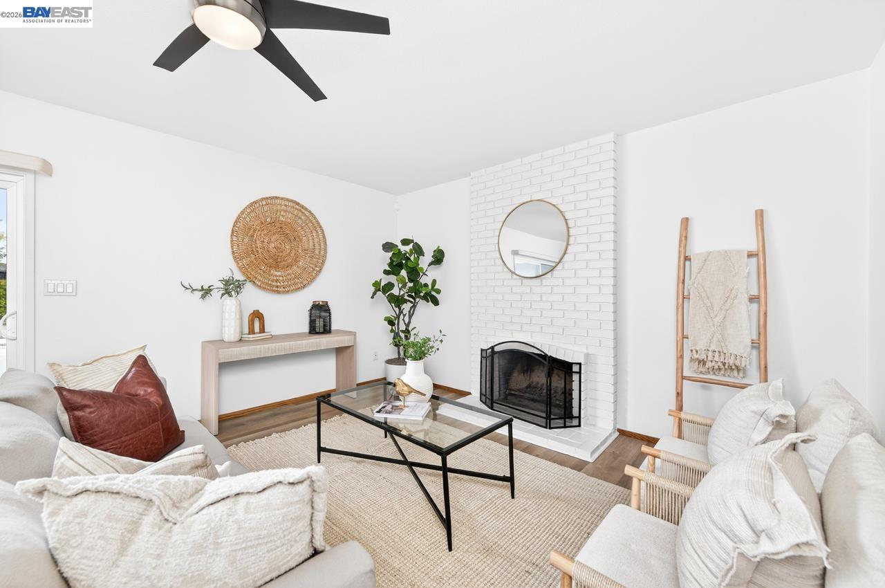 Detail Gallery Image 15 of 38 For 7449 Muirwood Ct, Pleasanton,  CA 94588 - 3 Beds | 2 Baths