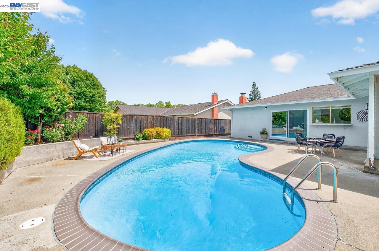 Detail Gallery Image 30 of 38 For 7449 Muirwood Ct, Pleasanton,  CA 94588 - 3 Beds | 2 Baths