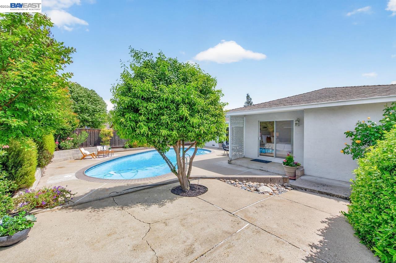 Detail Gallery Image 32 of 38 For 7449 Muirwood Ct, Pleasanton,  CA 94588 - 3 Beds | 2 Baths