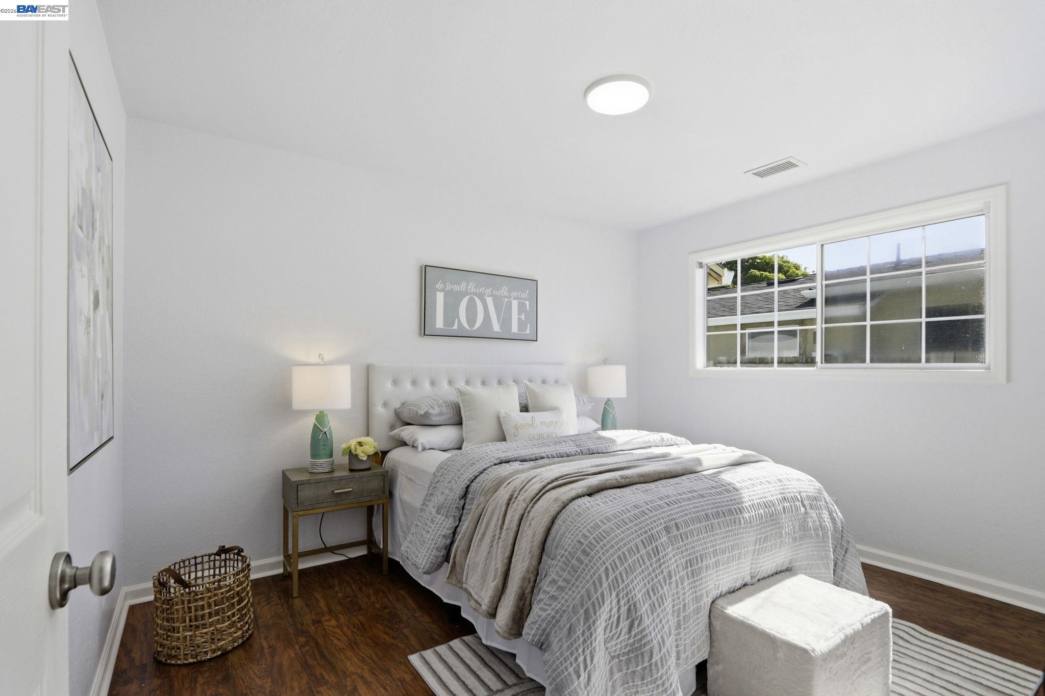 Detail Gallery Image 12 of 50 For 36005 Rosewood Dr, Newark,  CA 94560 - 3 Beds | 2 Baths