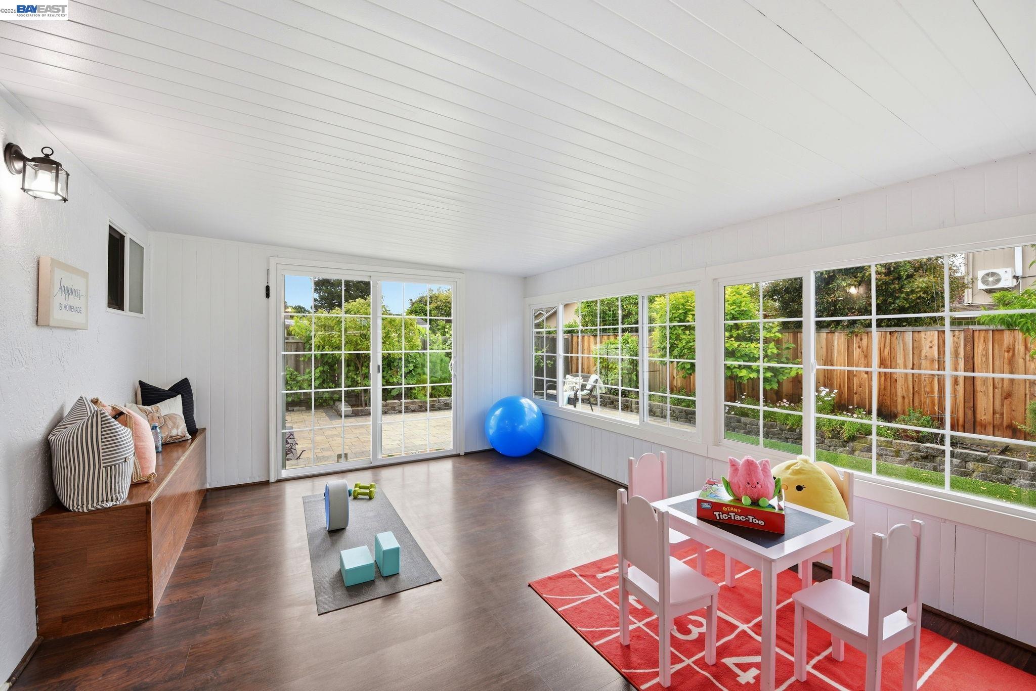 Detail Gallery Image 14 of 71 For 36005 Rosewood Dr, Newark,  CA 94560 - 3 Beds | 2 Baths