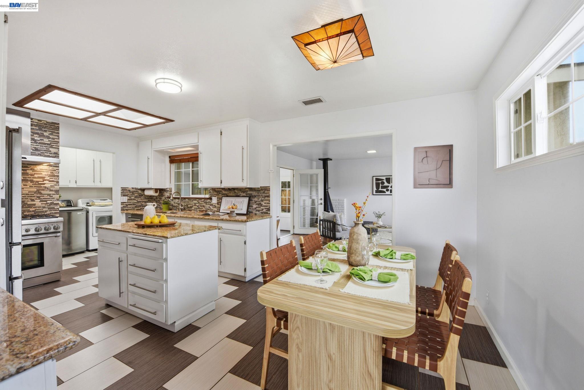 Detail Gallery Image 7 of 71 For 36005 Rosewood Dr, Newark,  CA 94560 - 3 Beds | 2 Baths