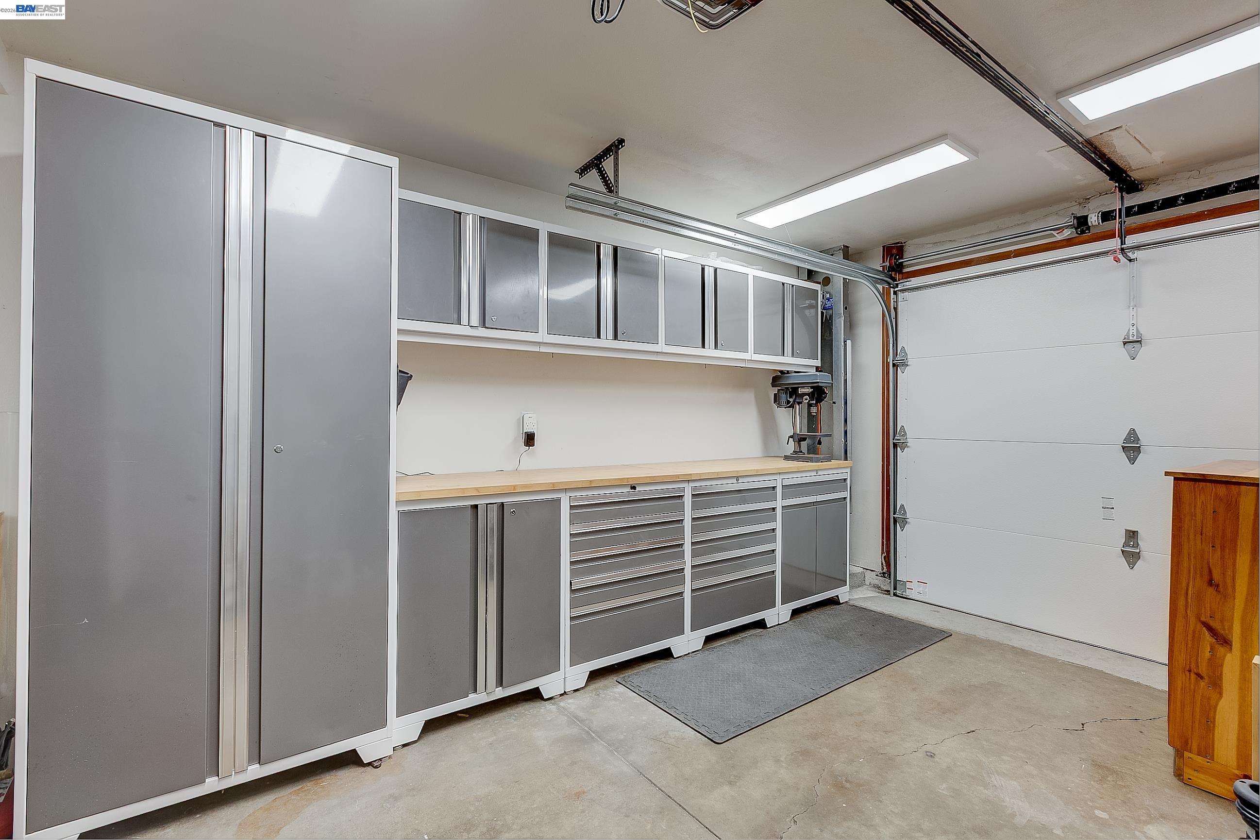 Detail Gallery Image 37 of 51 For 1428 Abbey Ave, San Leandro,  CA 94579 - 3 Beds | 2/1 Baths