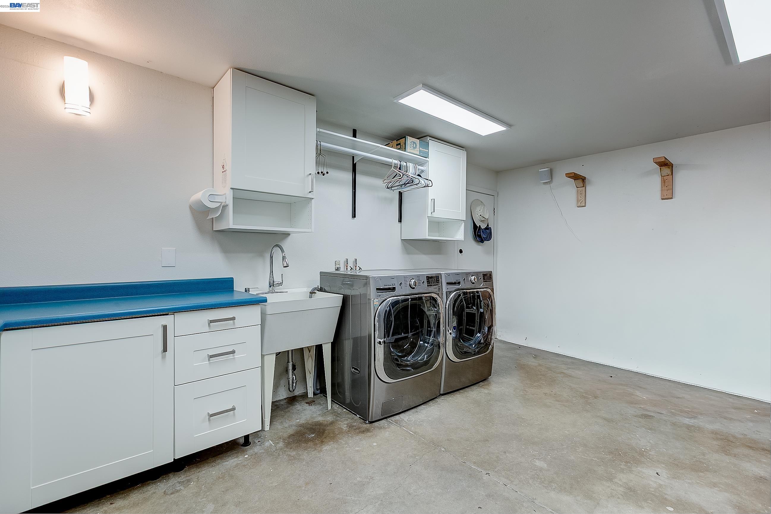 Detail Gallery Image 39 of 51 For 1428 Abbey Ave, San Leandro,  CA 94579 - 3 Beds | 2/1 Baths